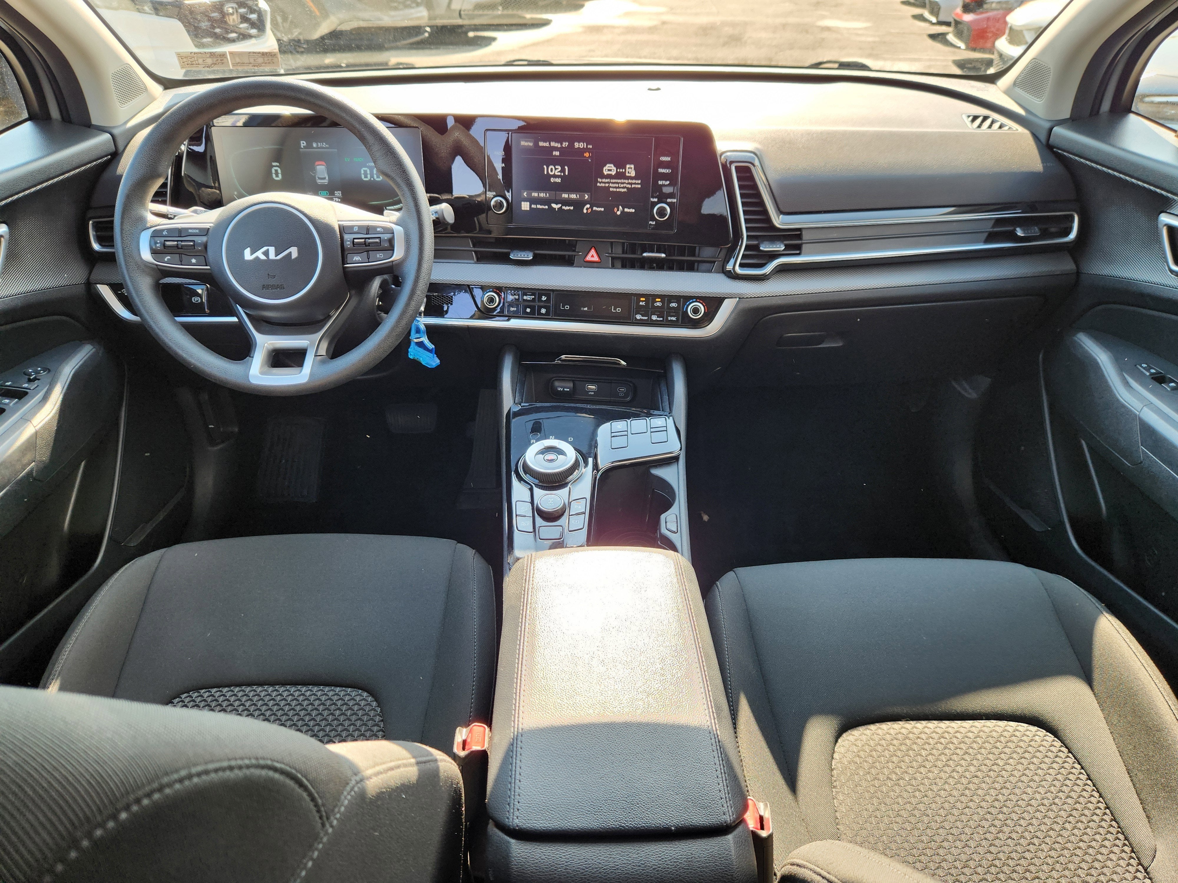 2023 Kia Sportage Hybrid LX