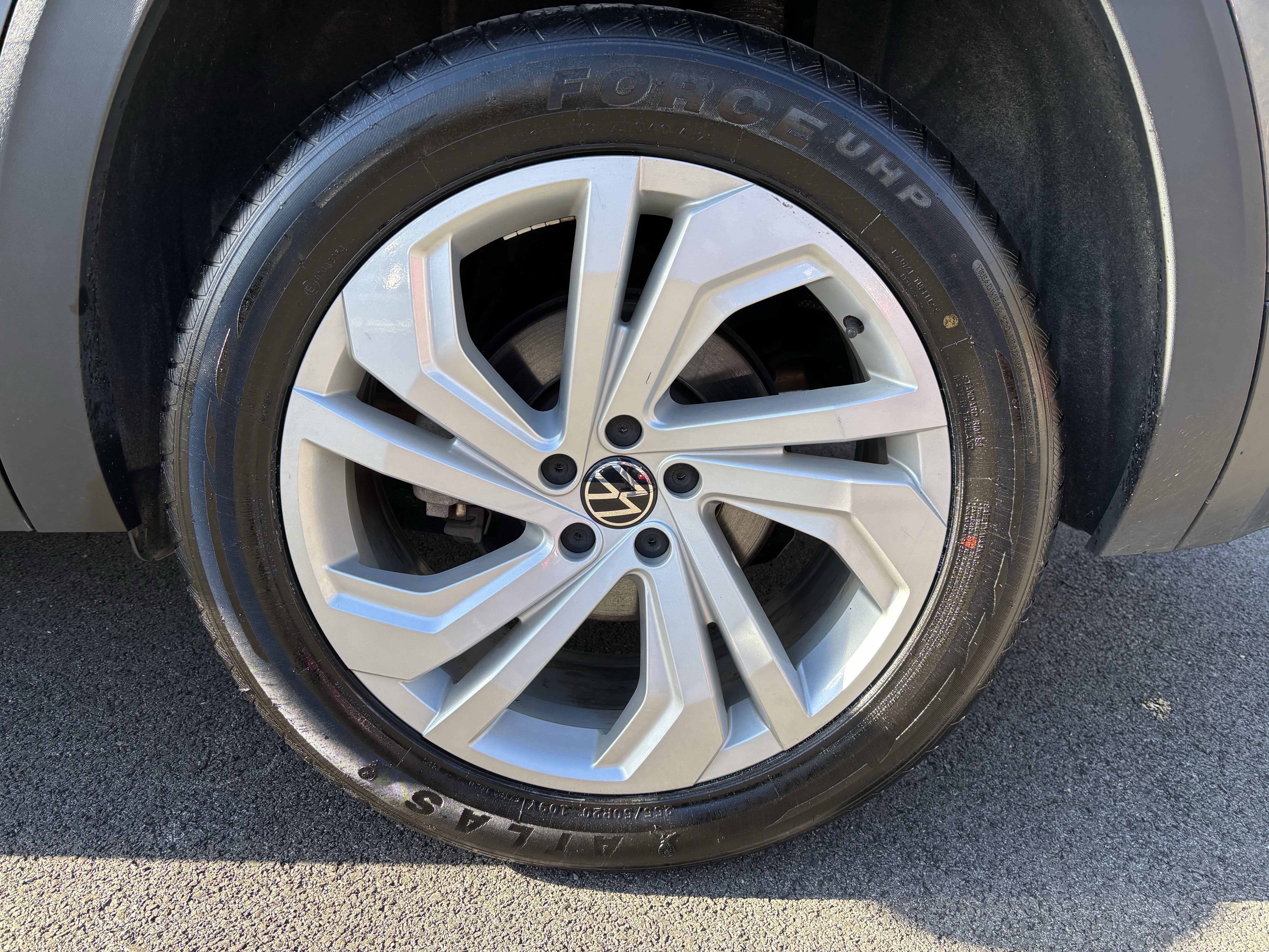 2022 Volkswagen Atlas 3.6L V6 SE w/Technology