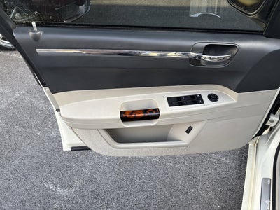 2005 Chrysler 300 300C