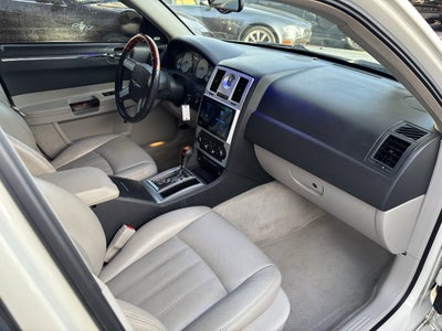 2005 Chrysler 300 300C