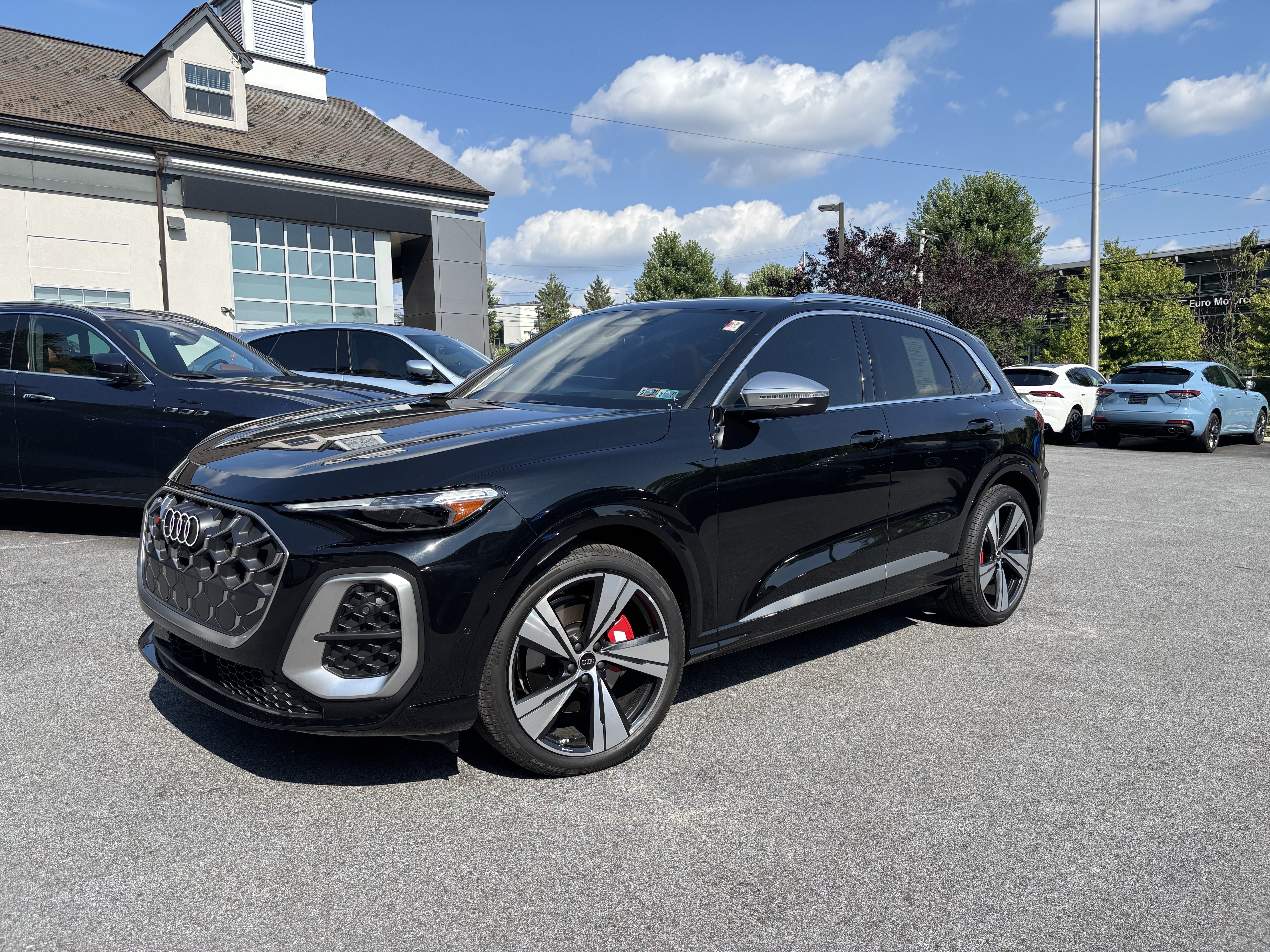 2026 Audi SQ5 Premium Plus