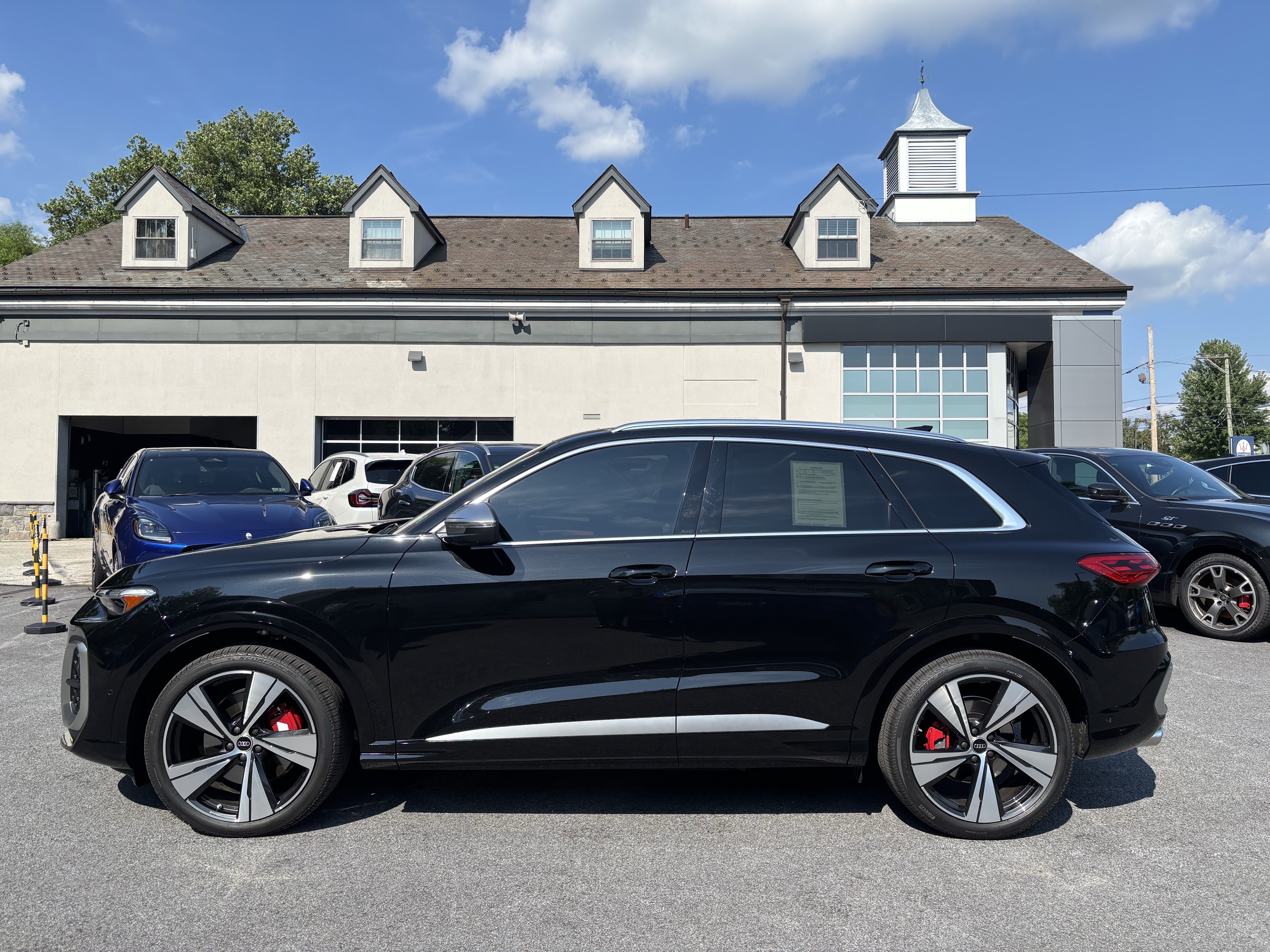 2026 Audi SQ5 Premium Plus
