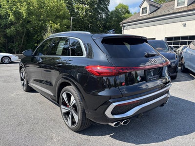 2026 Audi SQ5 Premium Plus