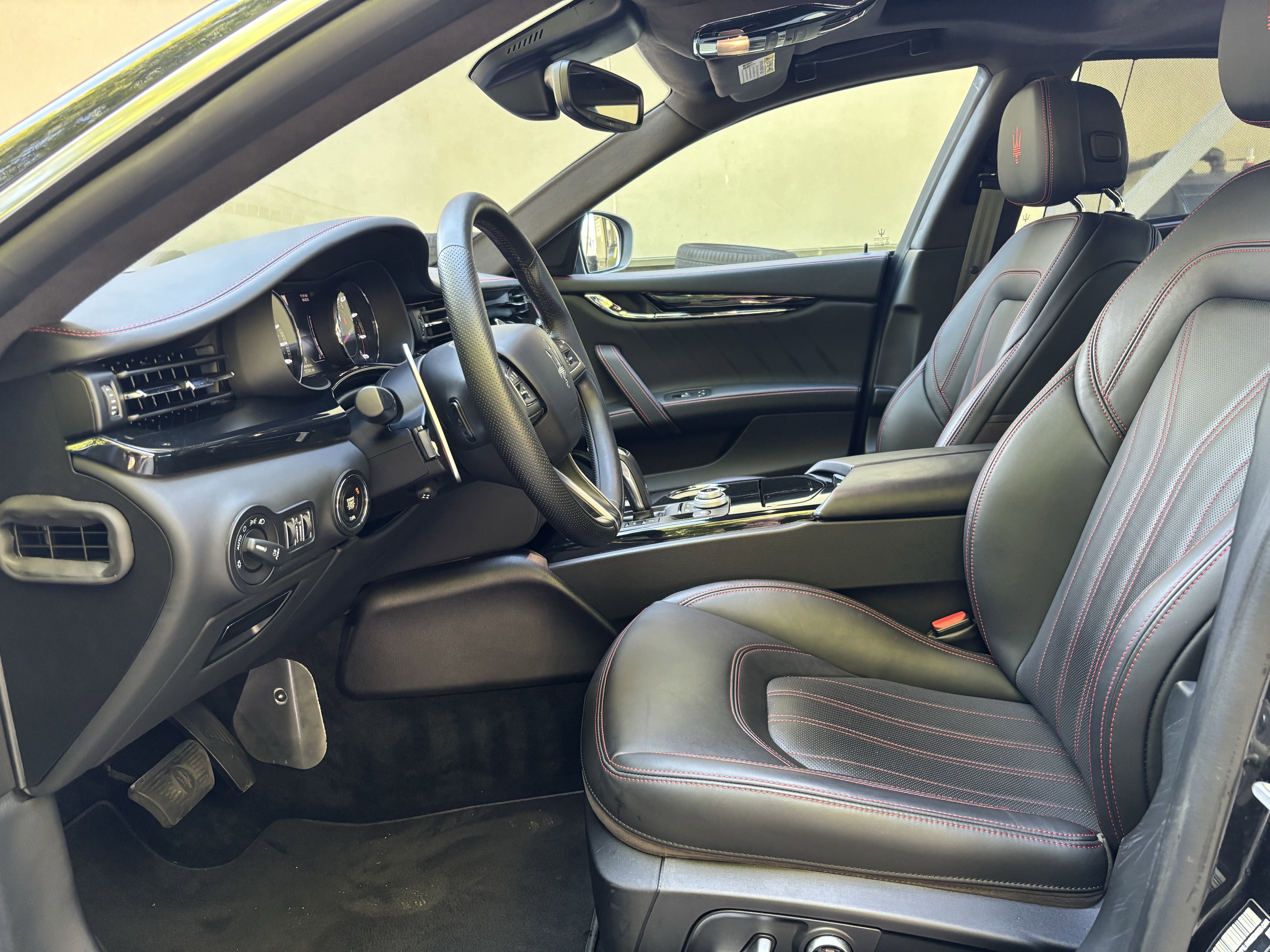 2022 Maserati Quattroporte Modena Q4