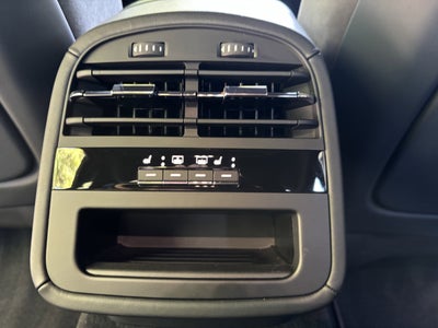 2022 Maserati Quattroporte Modena Q4