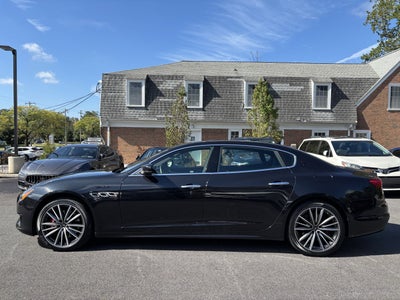 2022 Maserati Quattroporte Modena Q4