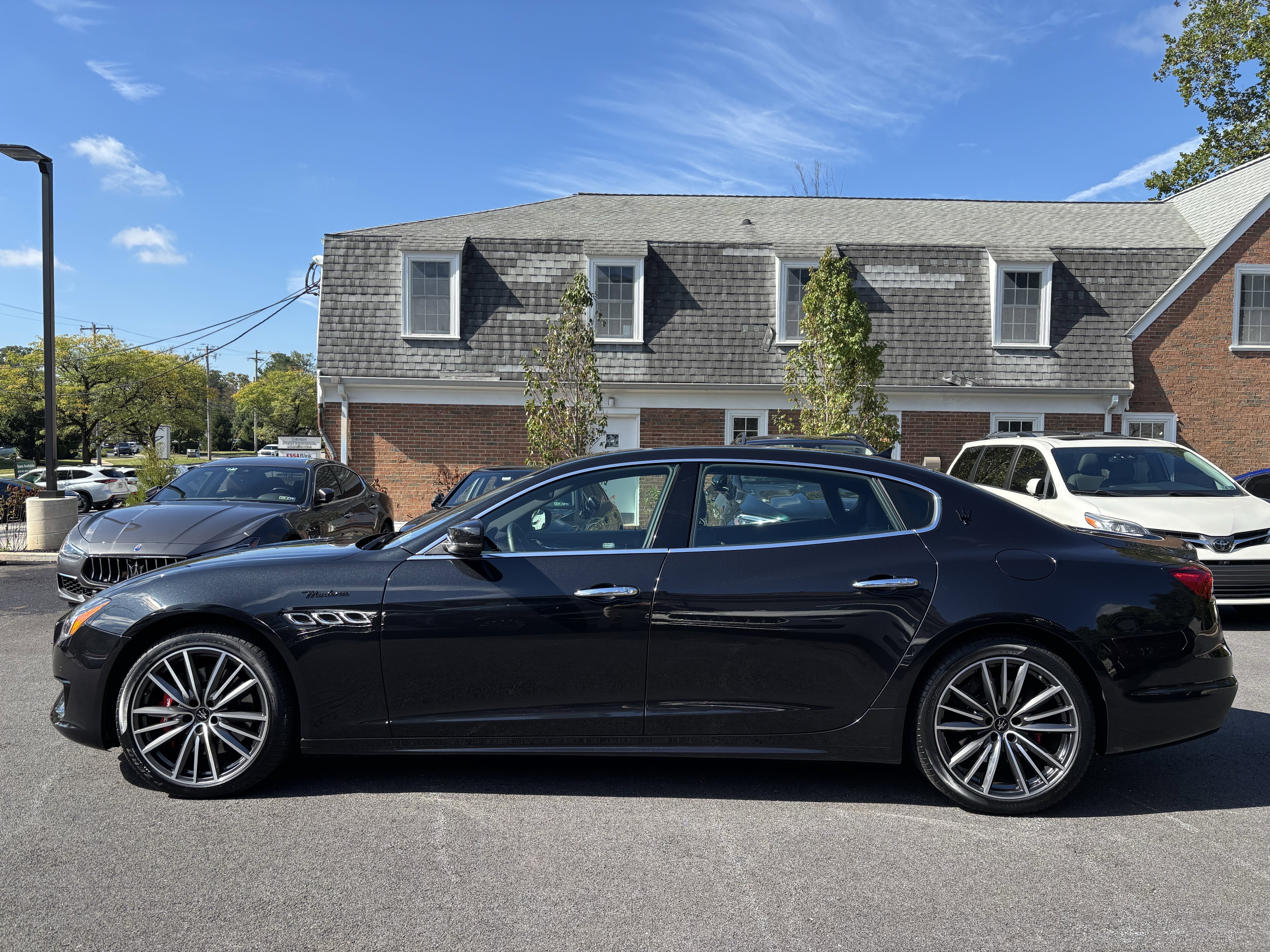 2022 Maserati Quattroporte Modena Q4