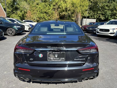 2022 Maserati Quattroporte Modena Q4