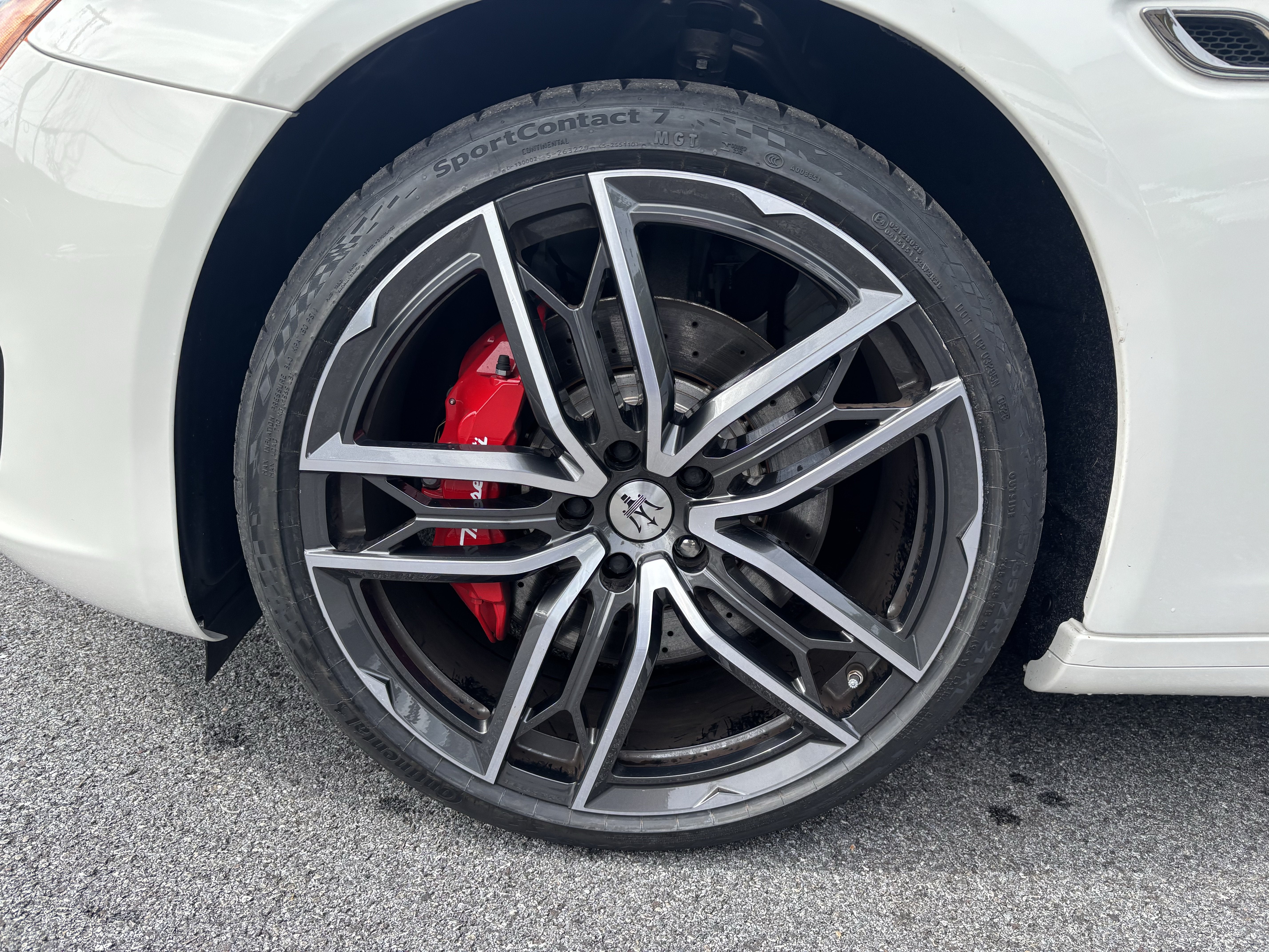 2024 Maserati Quattroporte Modena Ultima Q4