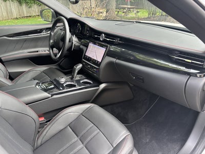 2024 Maserati Quattroporte Modena Ultima Q4