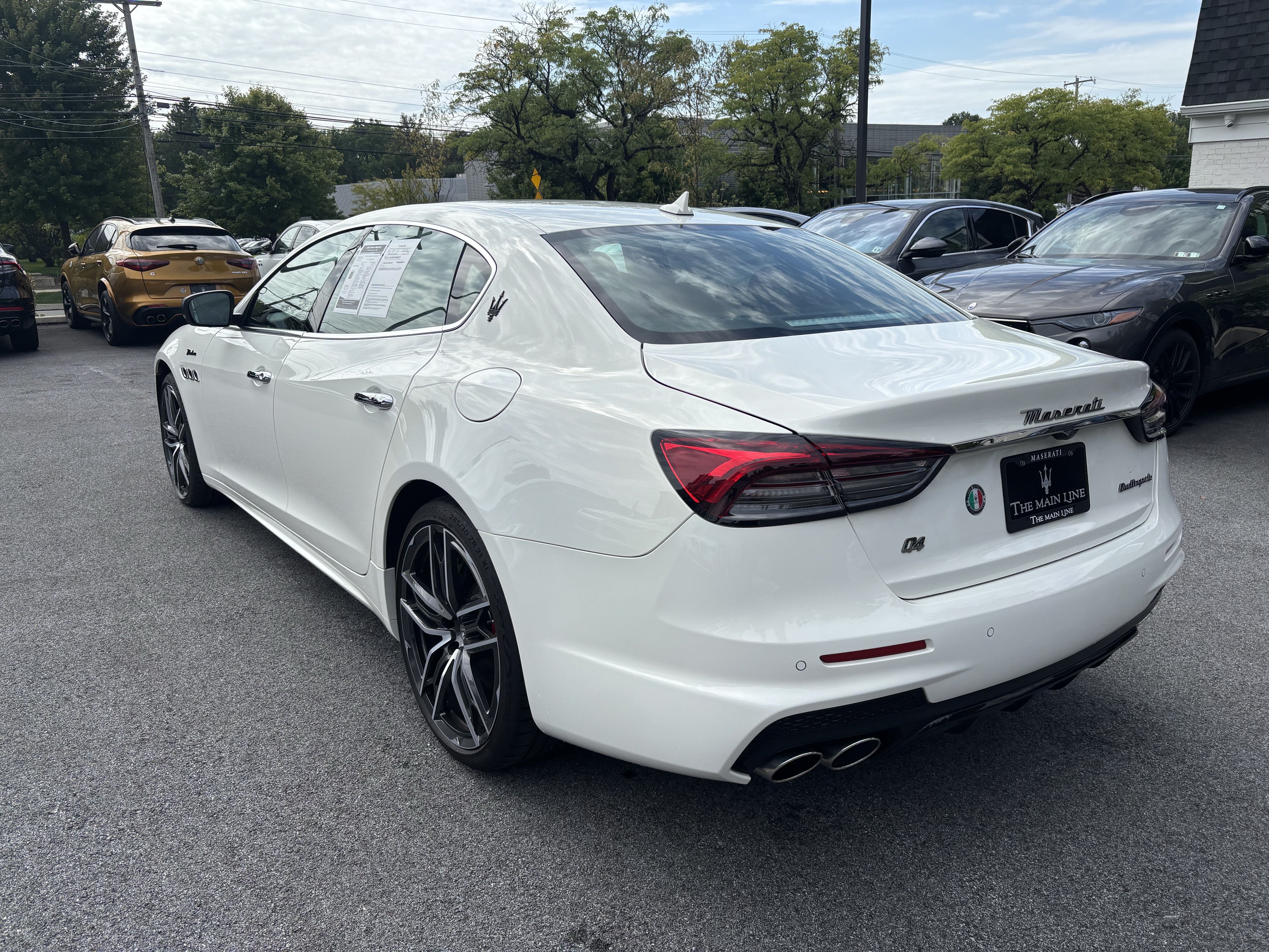 2024 Maserati Quattroporte Modena Ultima Q4