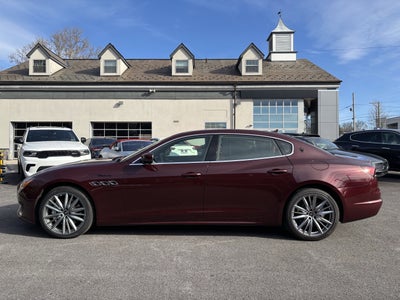 2022 Maserati Quattroporte Modena Q4