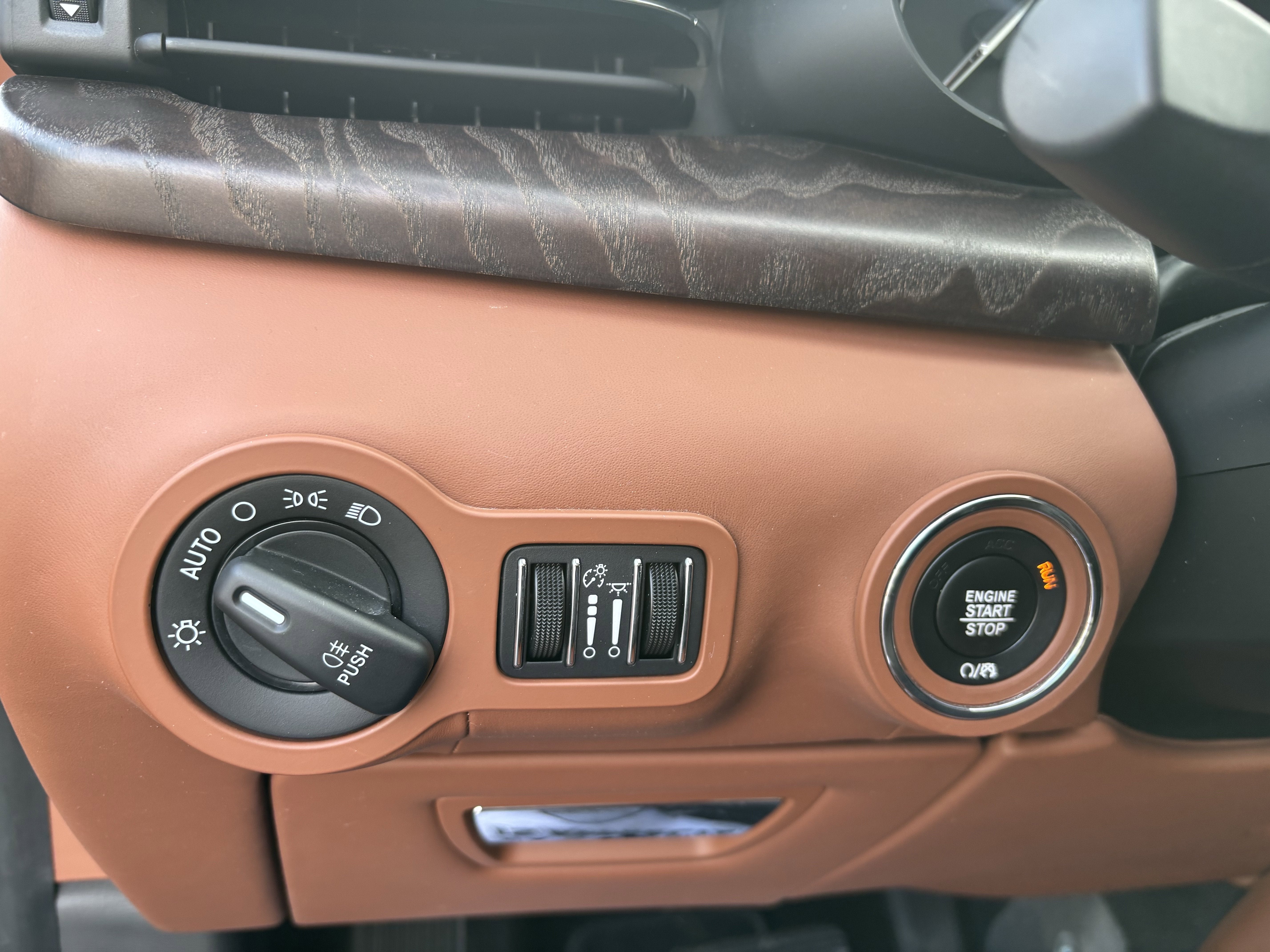 2022 Maserati Quattroporte Modena Q4