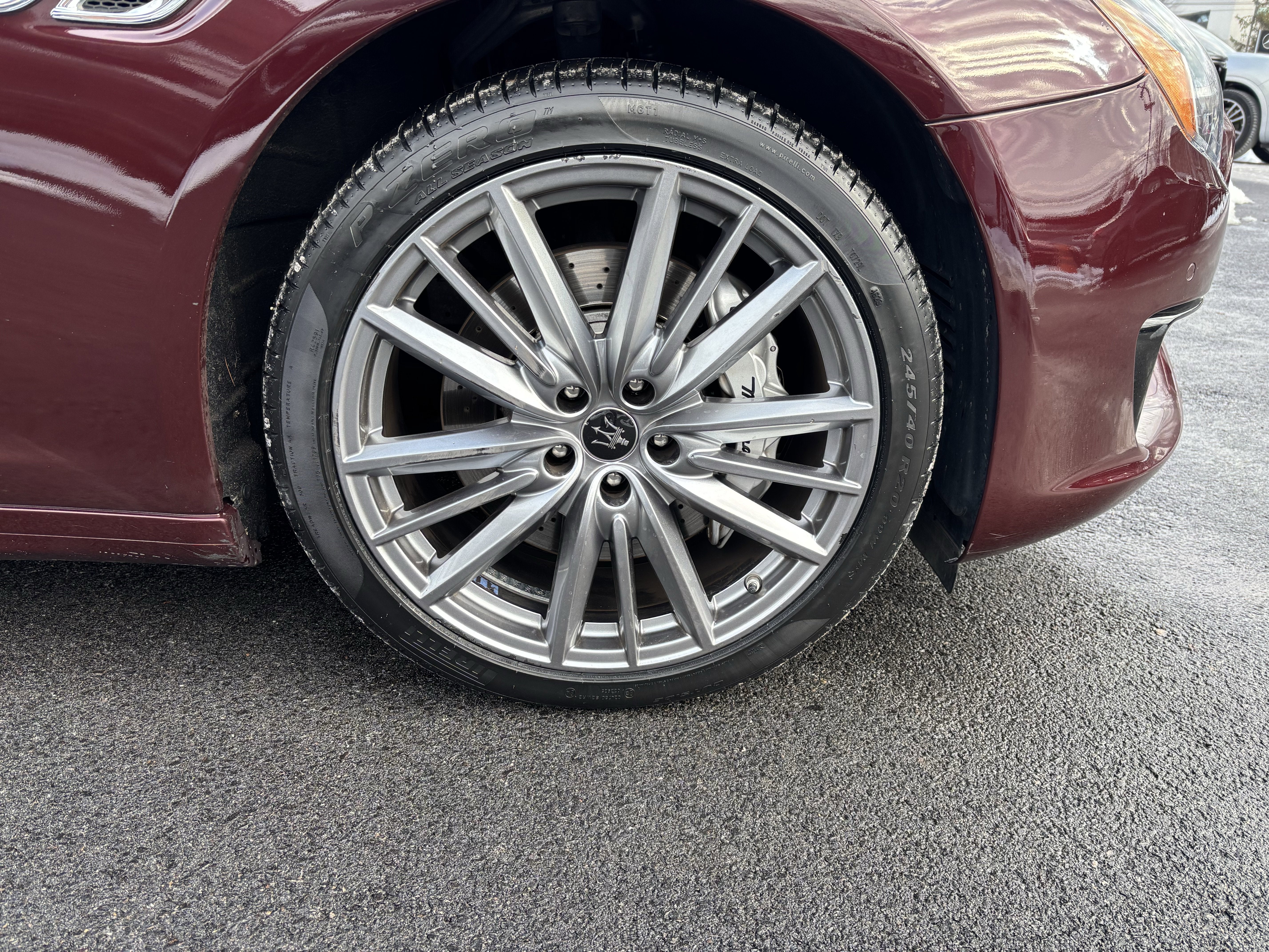 2022 Maserati Quattroporte Modena Q4