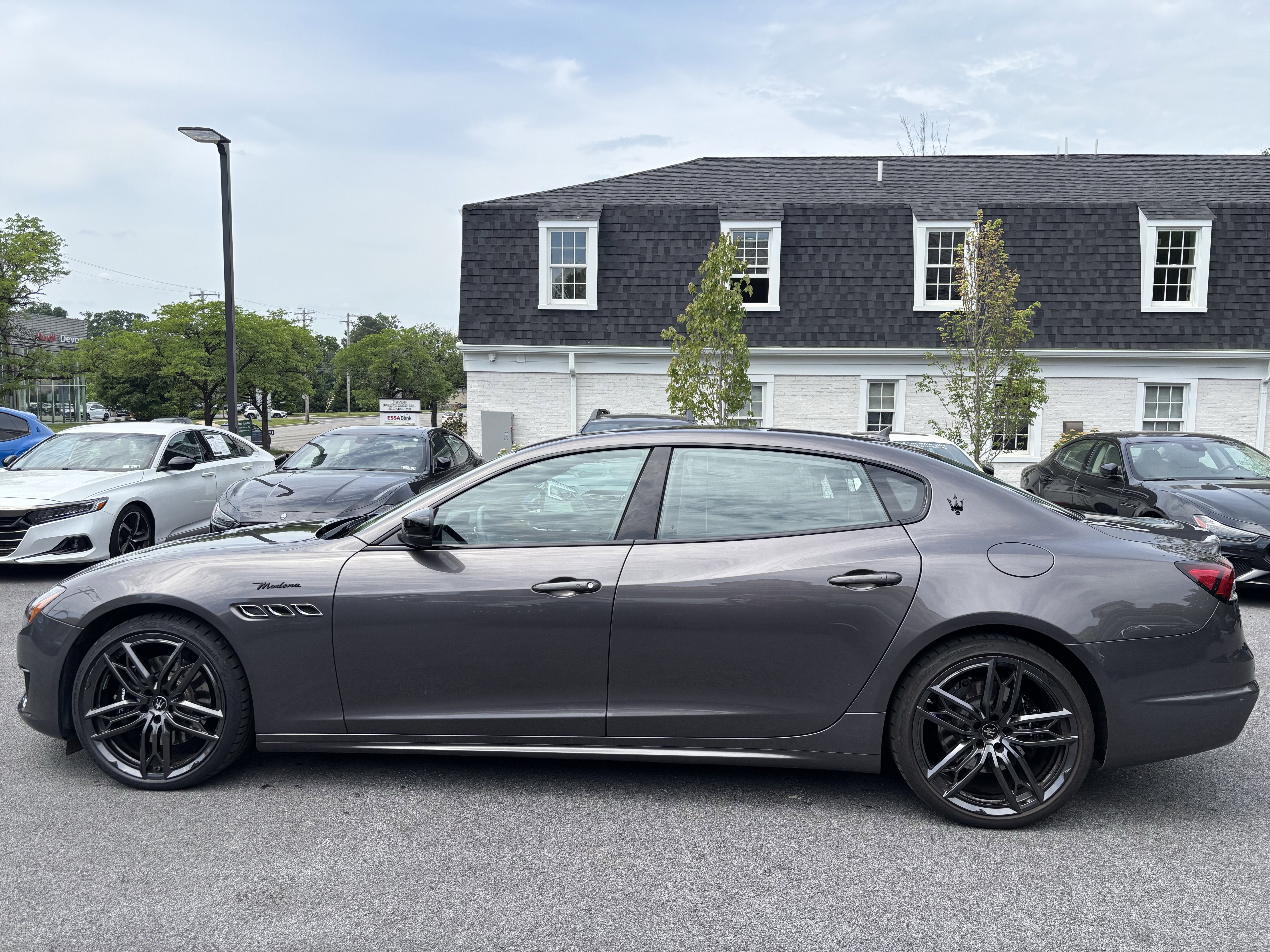 2022 Maserati Quattroporte Modena Q4