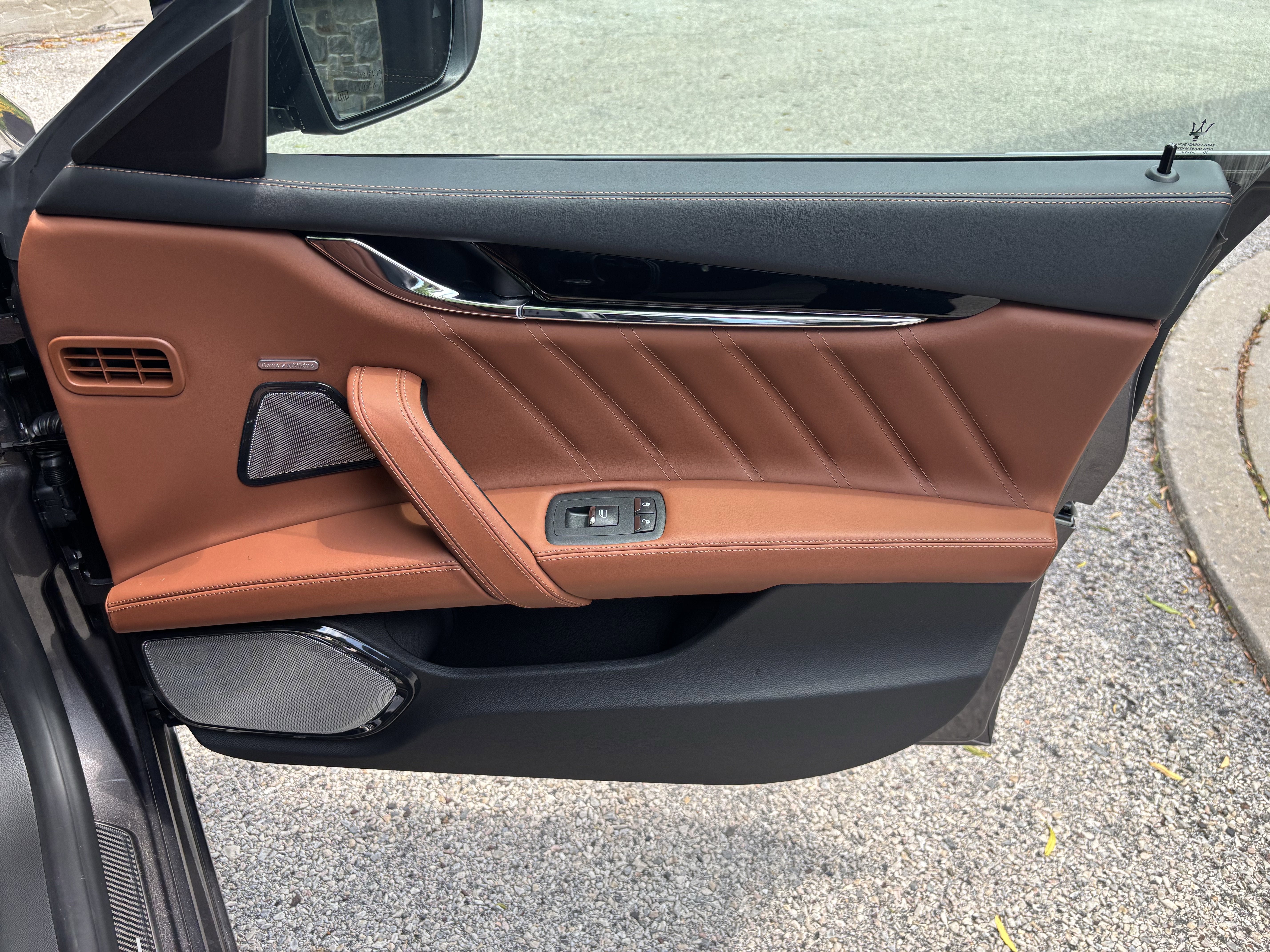 2022 Maserati Quattroporte Modena Q4