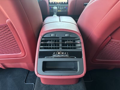 2021 Maserati Quattroporte Trofeo