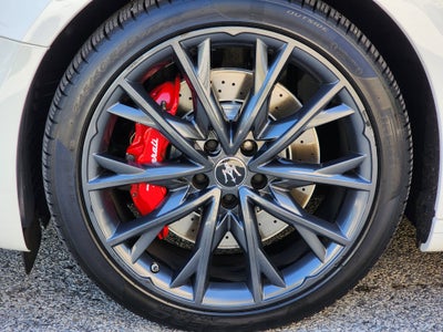 2022 Maserati Ghibli Modena Q4