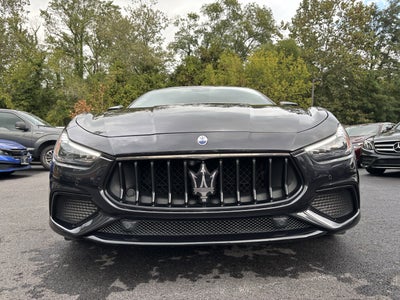 2022 Maserati Ghibli Modena Q4