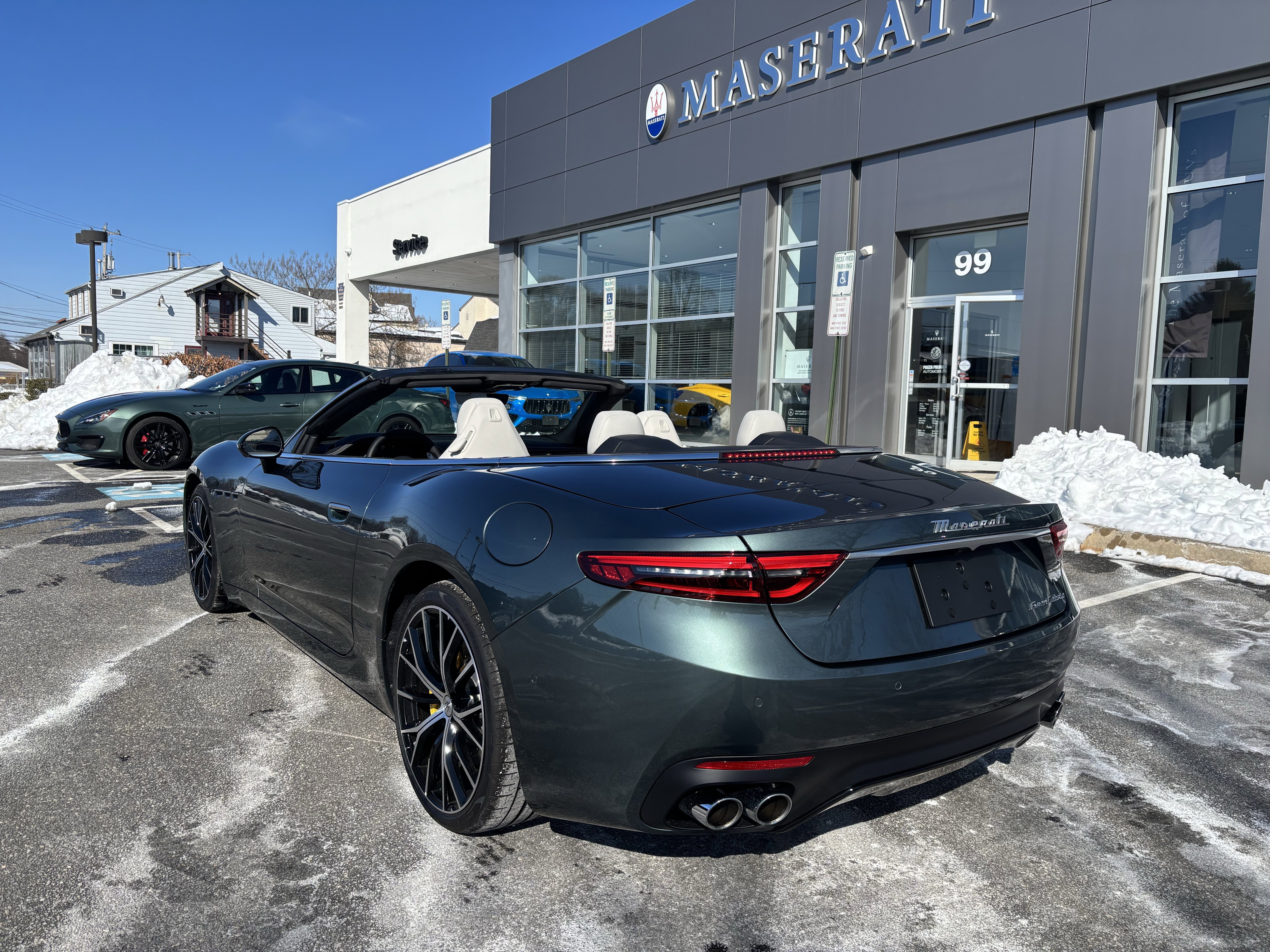 2026 Maserati GranCabrio Base