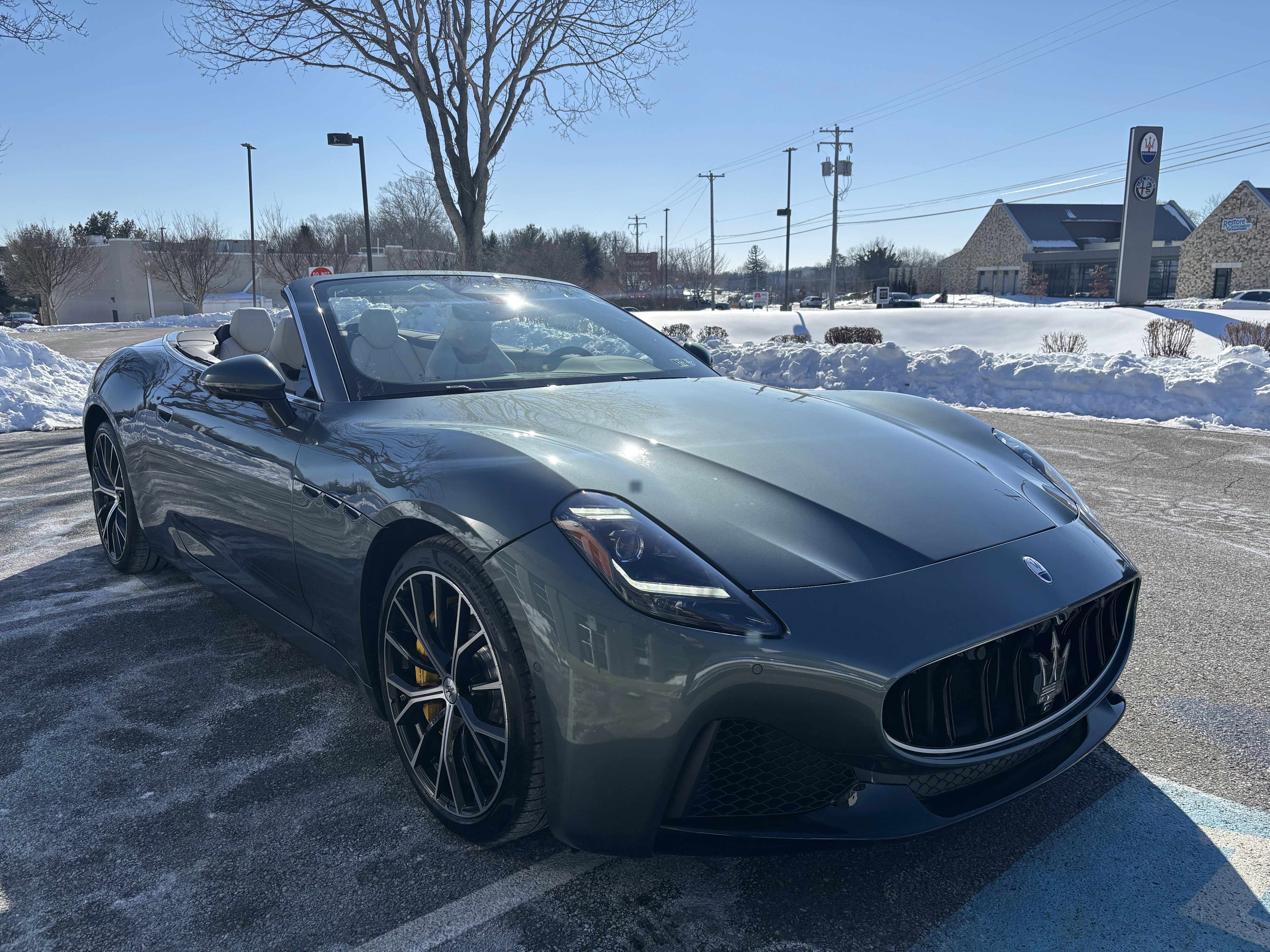 2026 Maserati GranCabrio Base