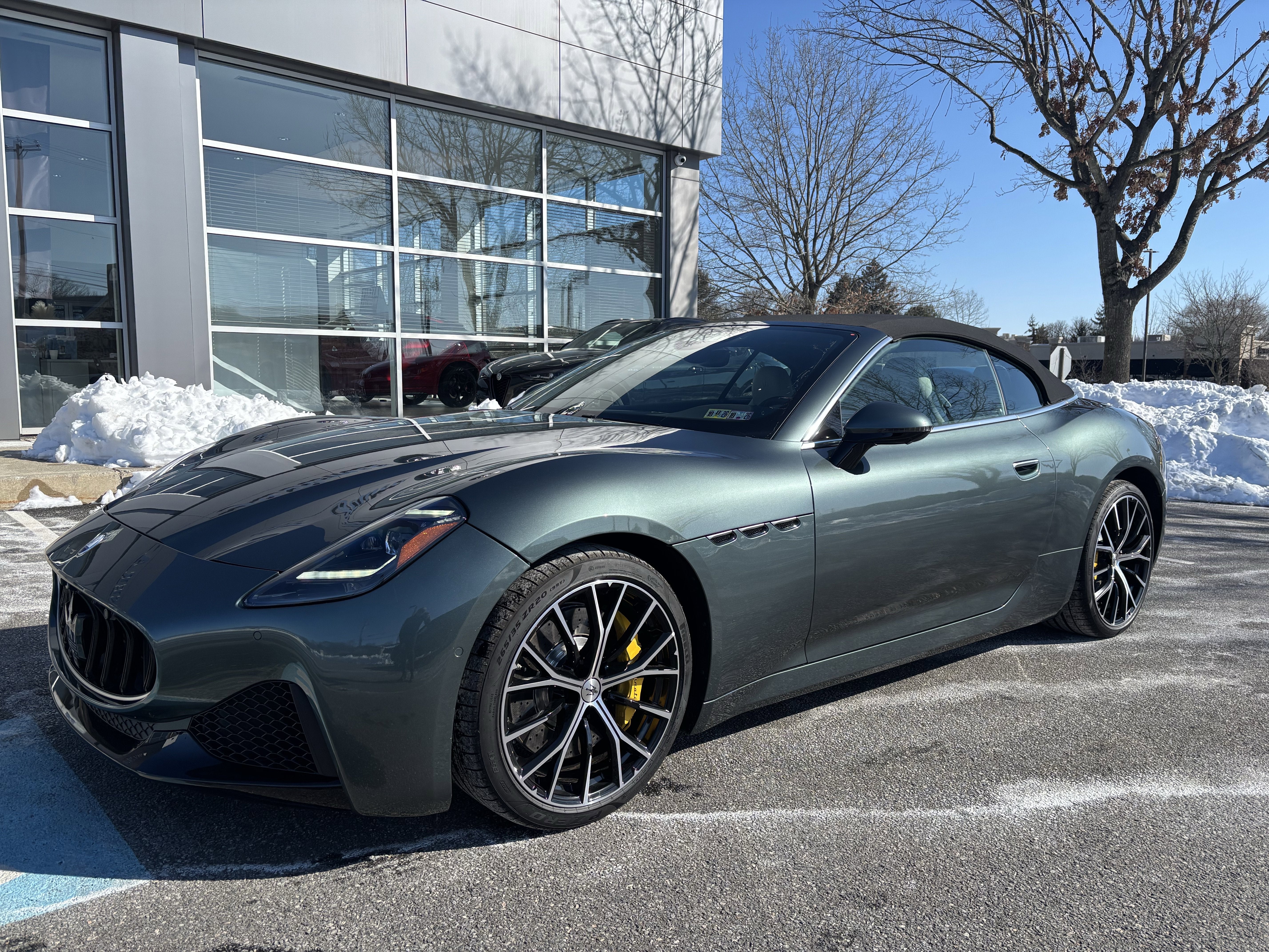 2026 Maserati GranCabrio Base