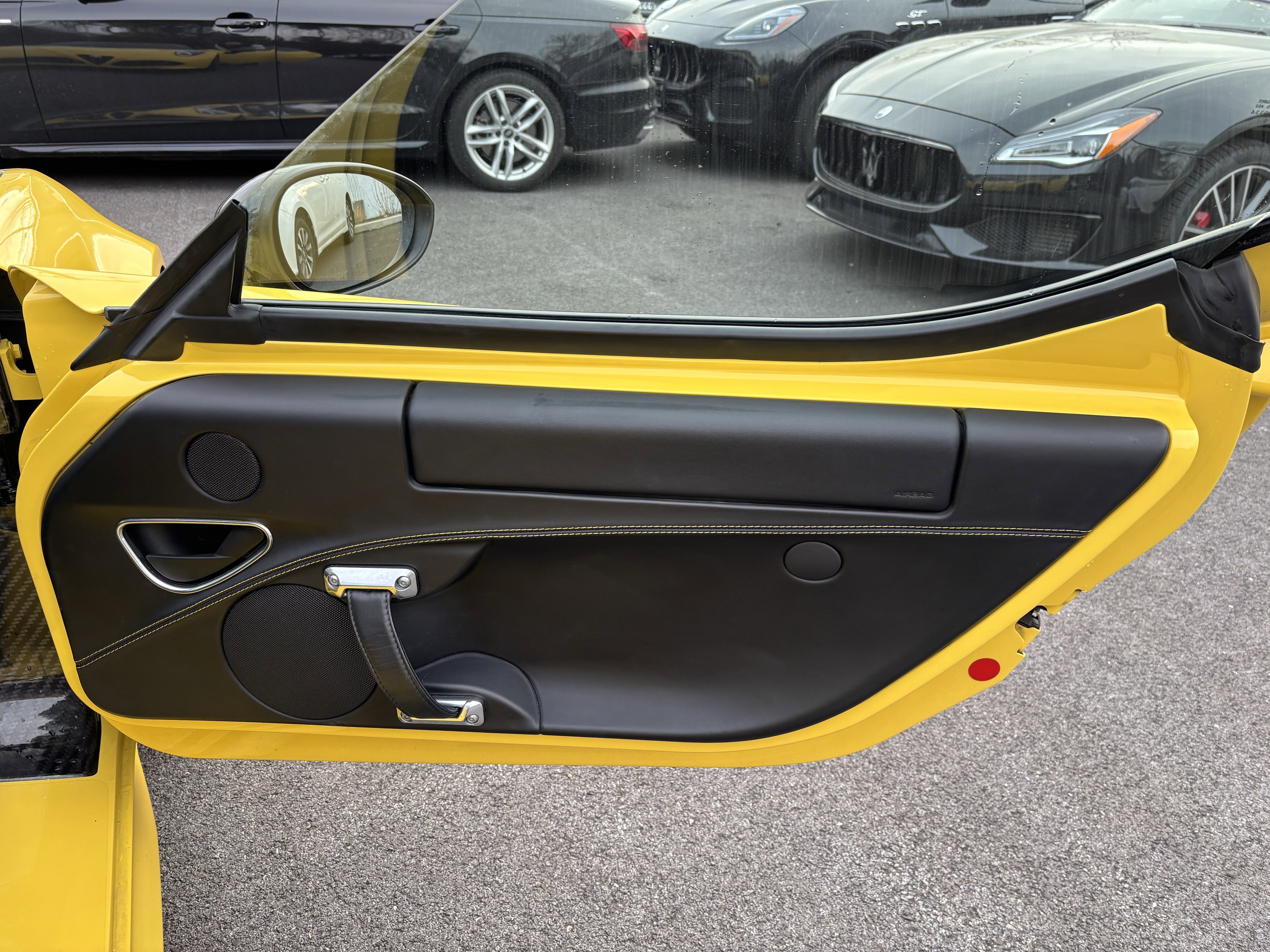 2016 Alfa Romeo 4C Base