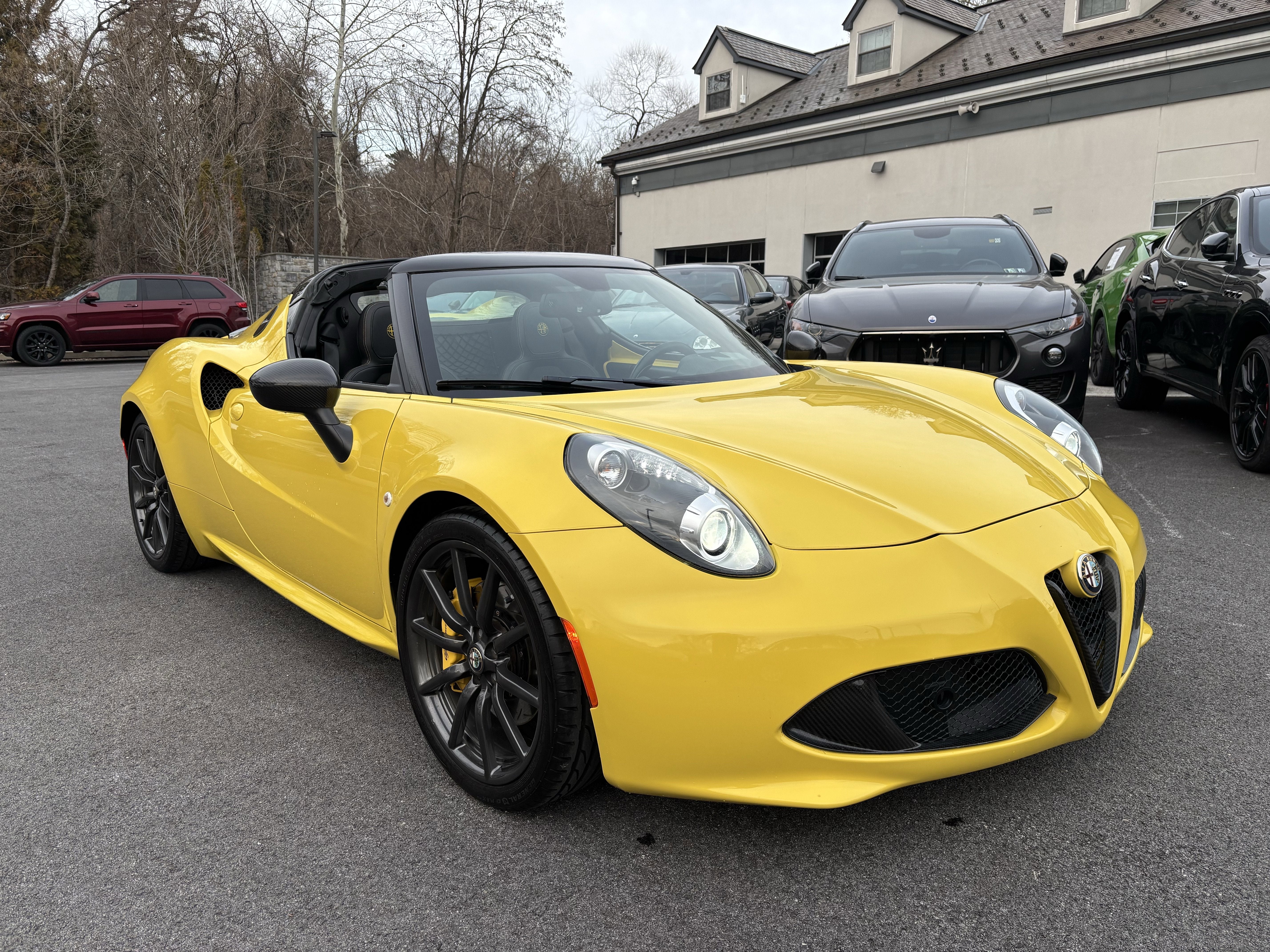 2016 Alfa Romeo 4C Base