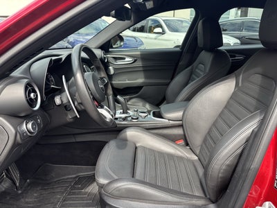 2023 Alfa Romeo Giulia Quadrifoglio