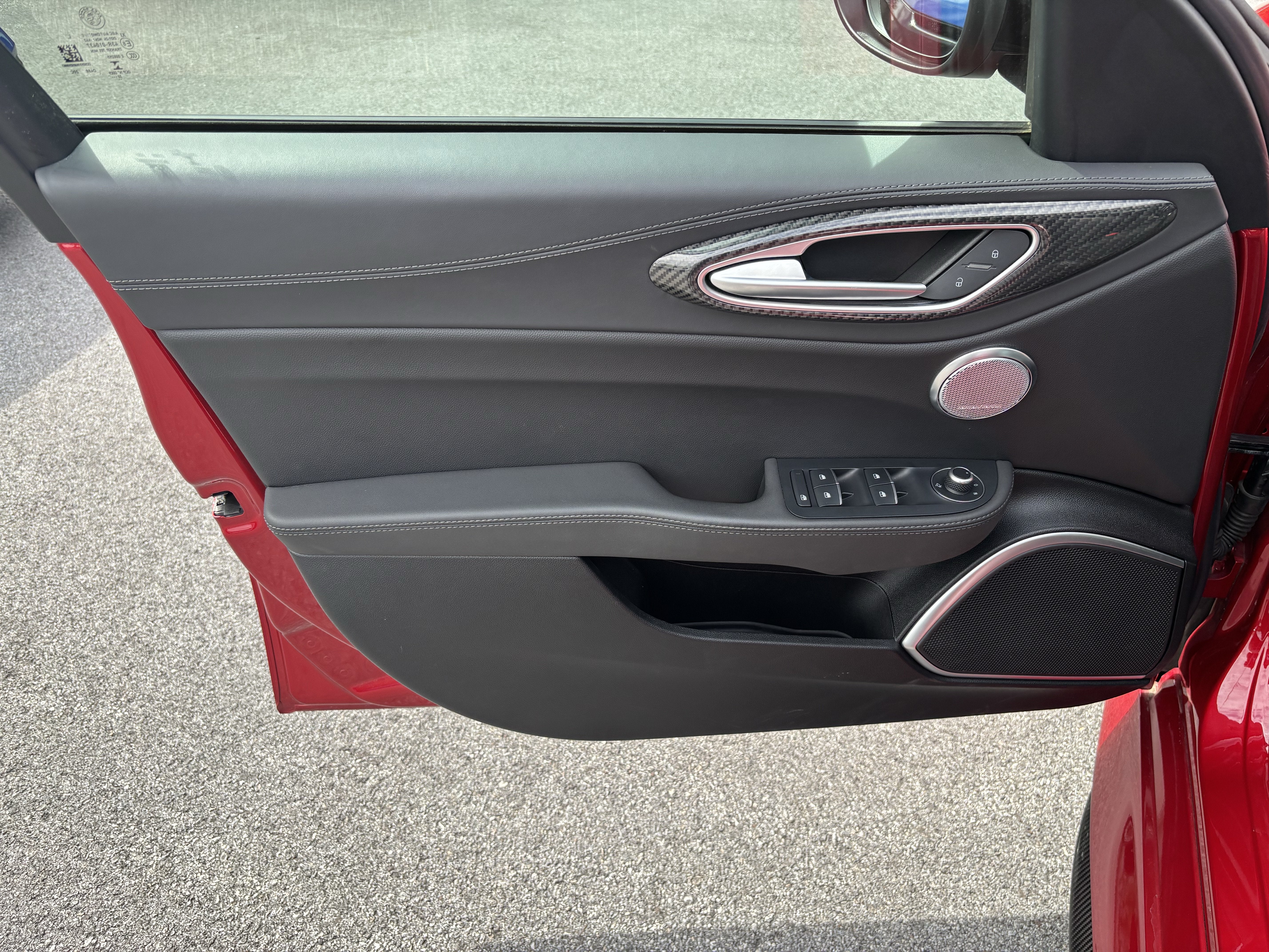 2023 Alfa Romeo Giulia Quadrifoglio
