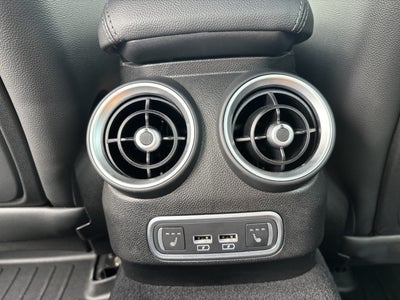 2023 Alfa Romeo Giulia Quadrifoglio