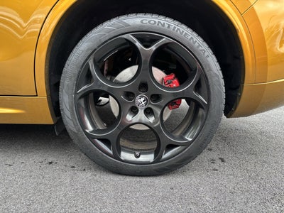 2022 Alfa Romeo Stelvio Veloce