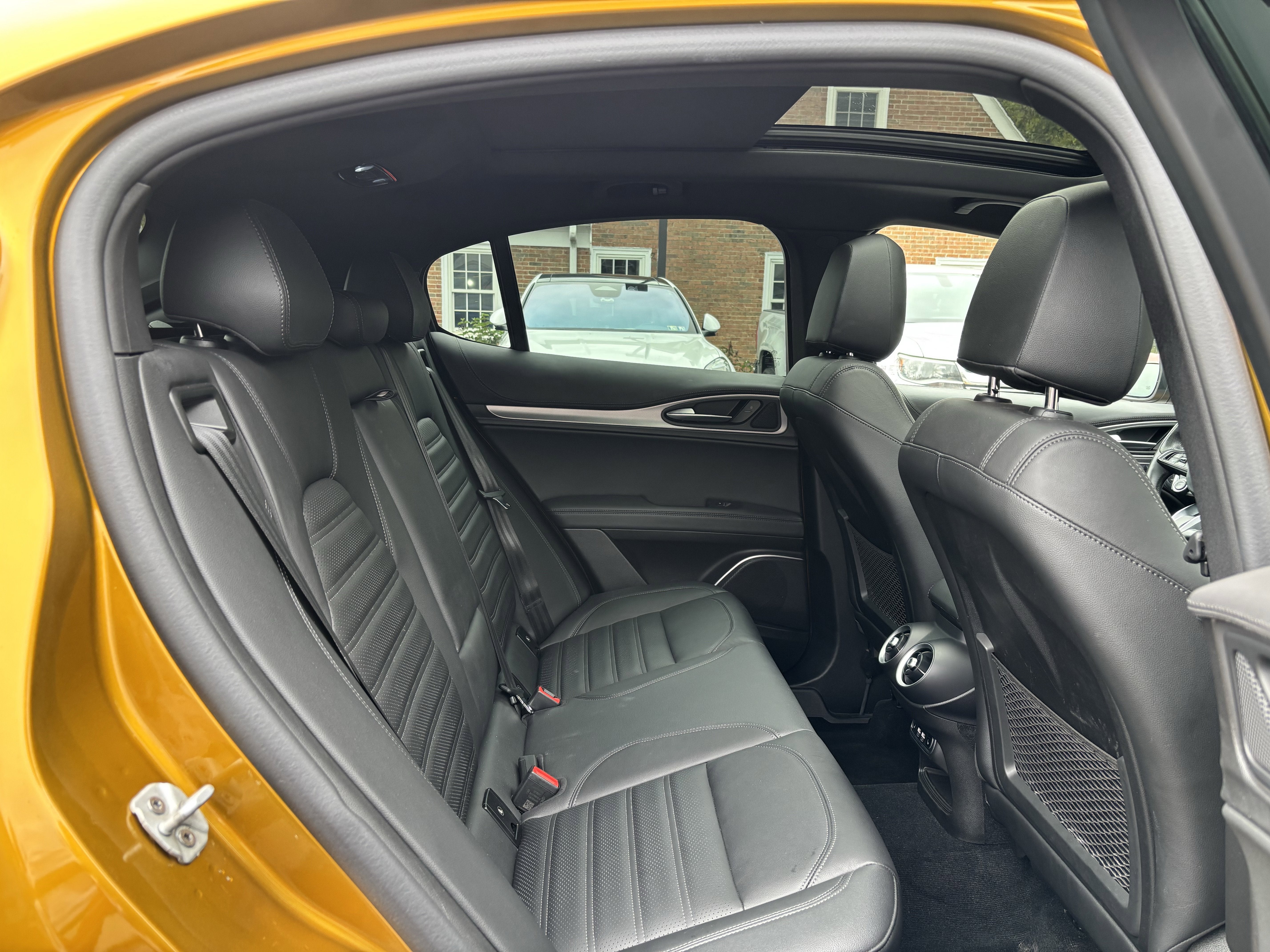 2022 Alfa Romeo Stelvio Veloce