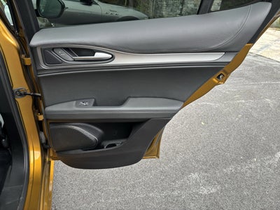 2022 Alfa Romeo Stelvio Veloce