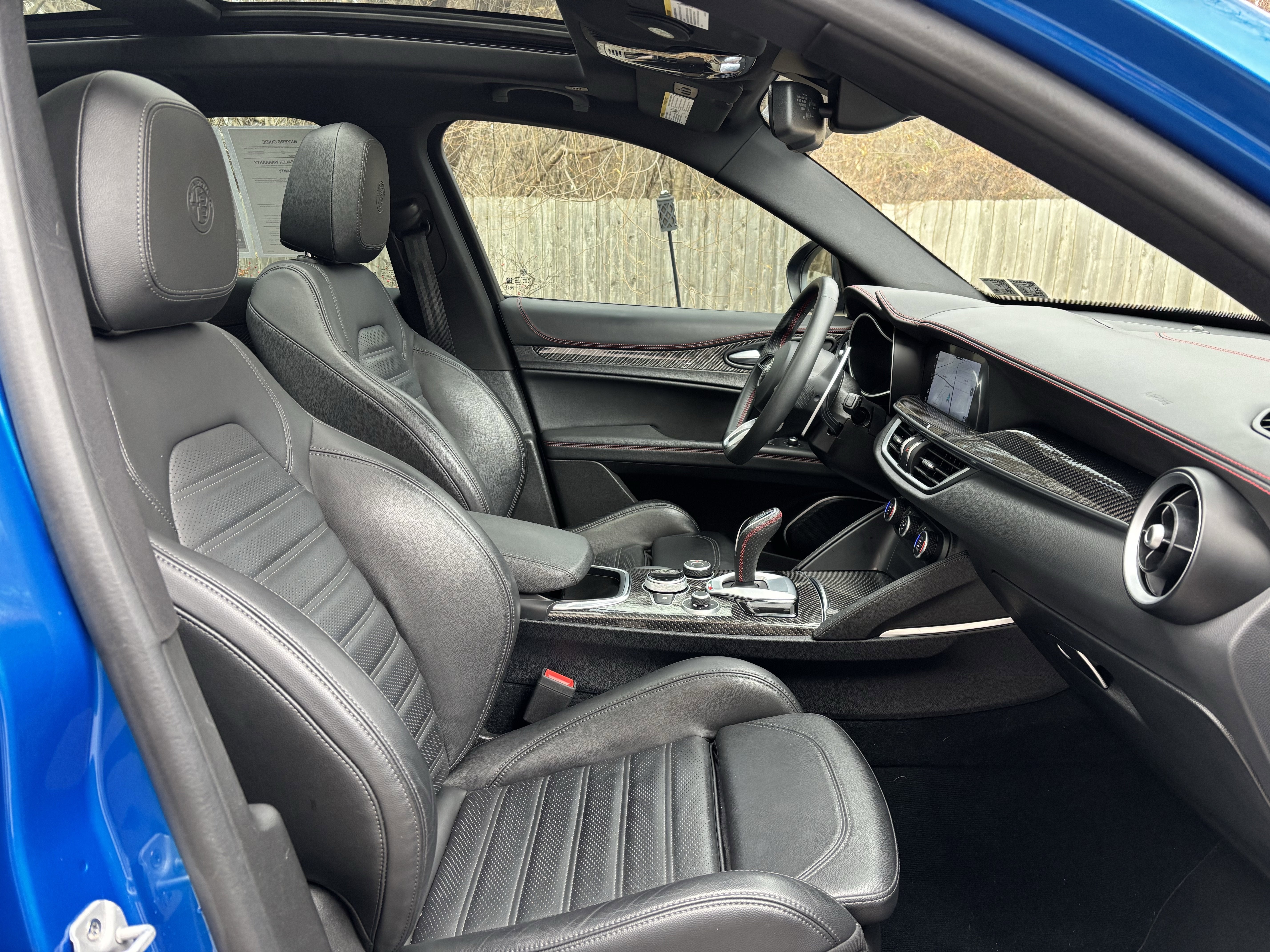 2023 Alfa Romeo Stelvio Estrema