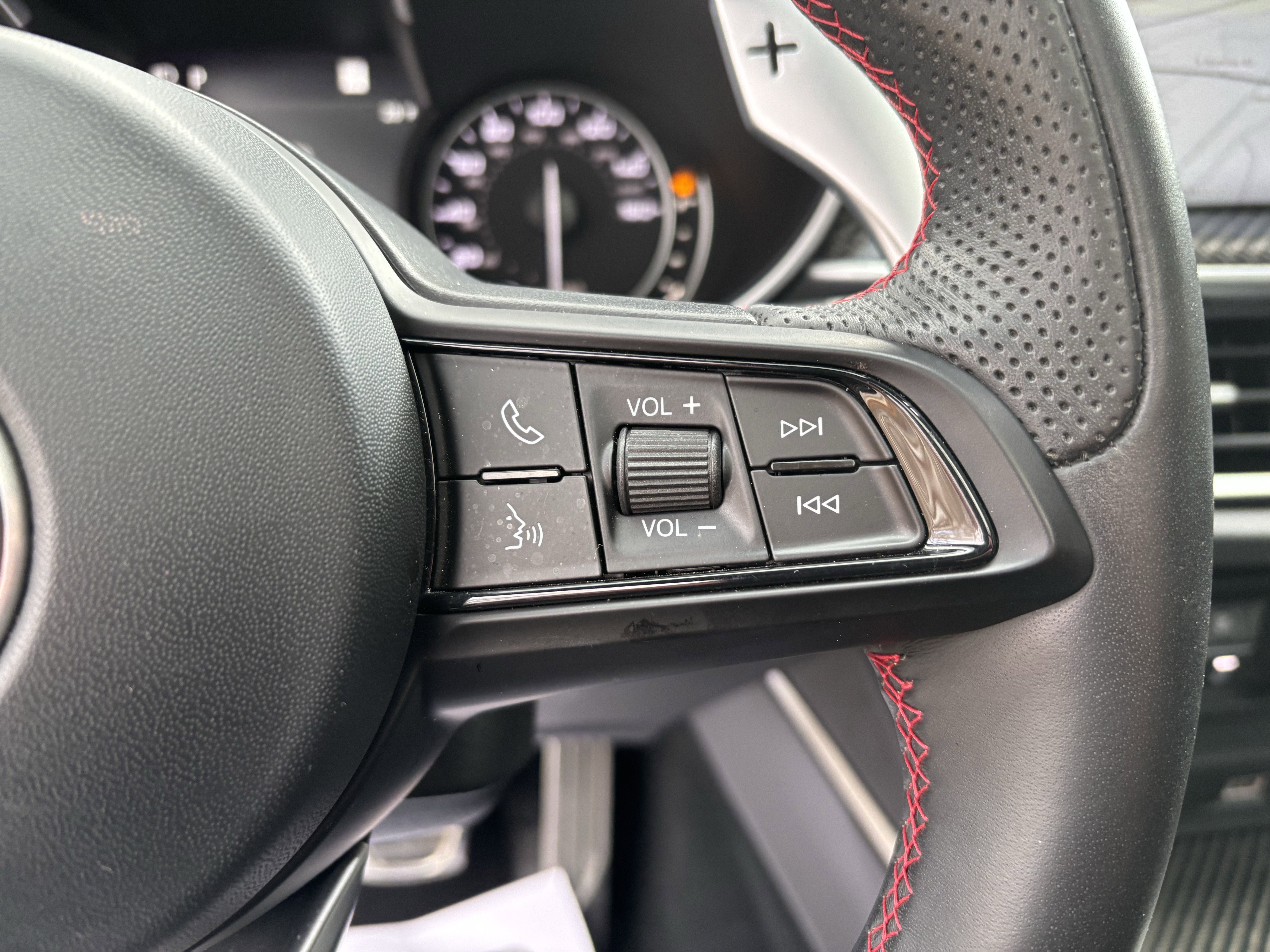 2023 Alfa Romeo Stelvio Estrema