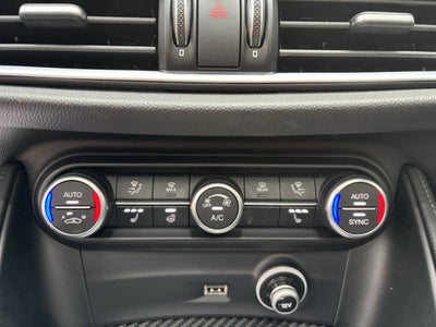 2023 Alfa Romeo Stelvio Estrema