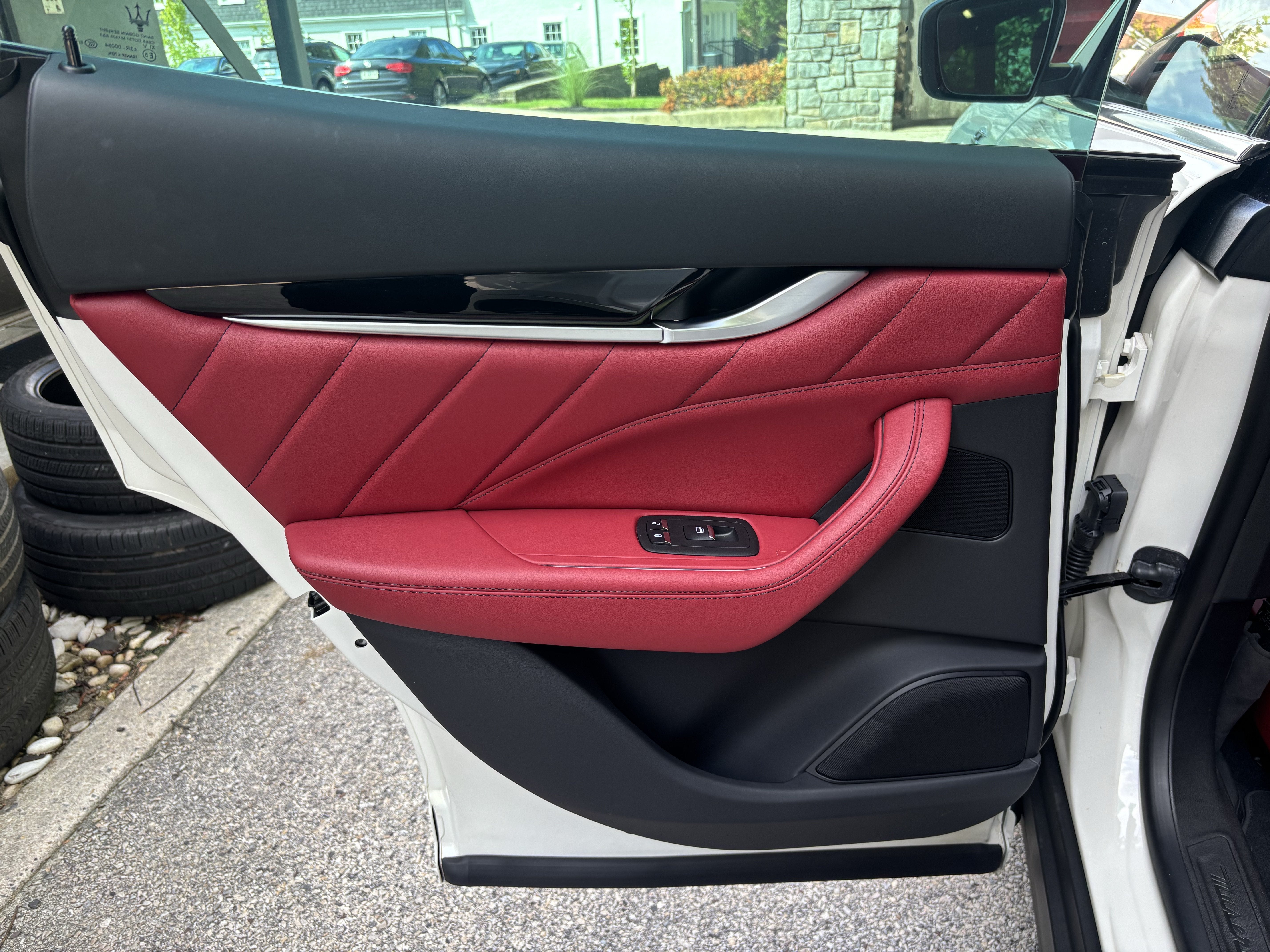2023 Maserati Levante GT