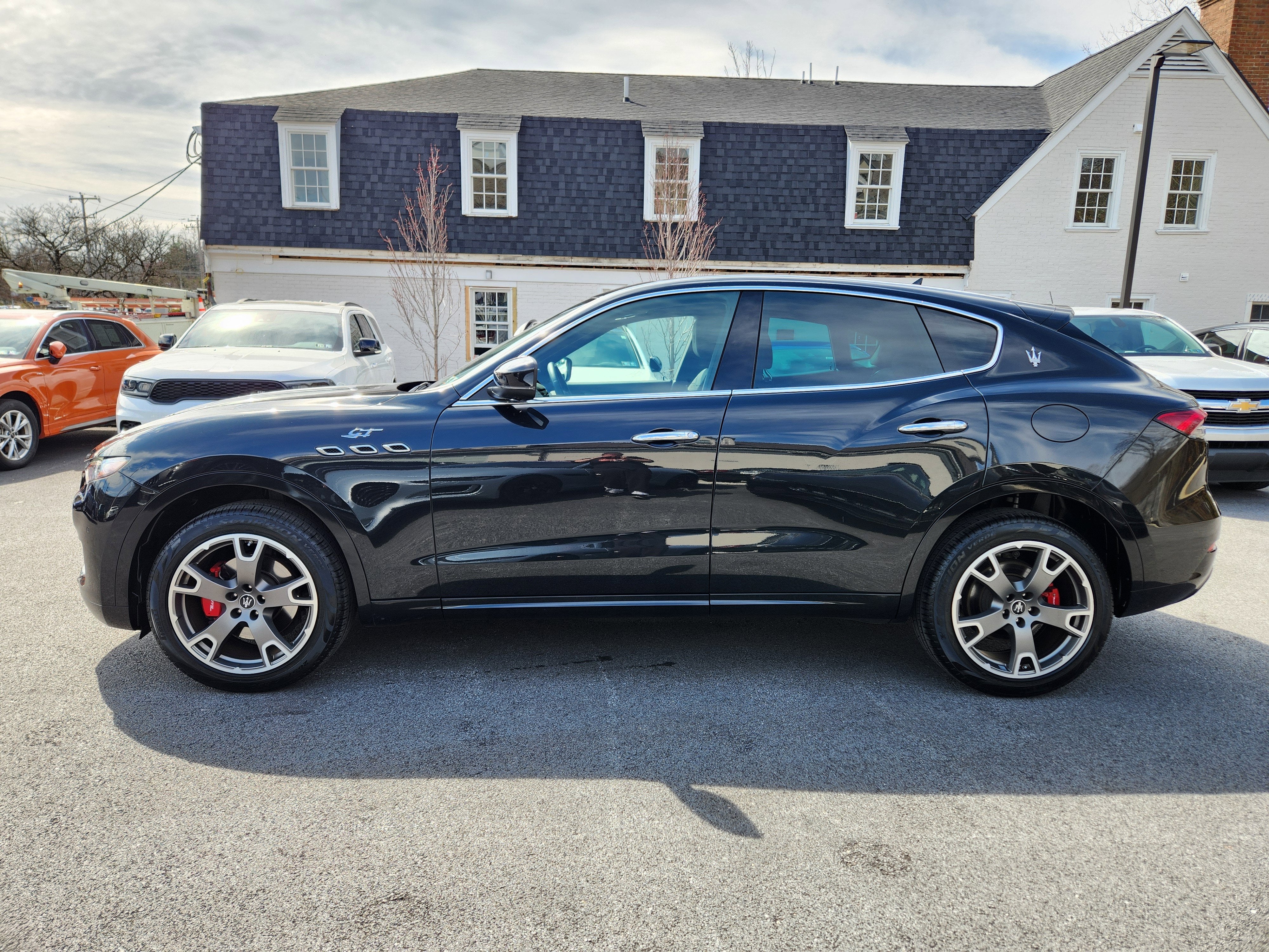 2023 Maserati Levante GT
