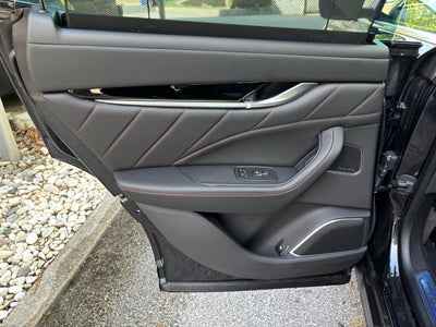 2024 Maserati Levante Modena Ultima