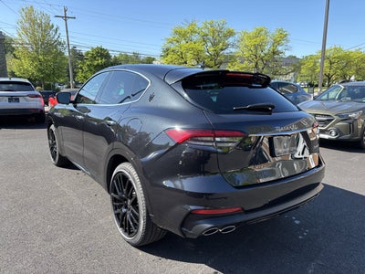 2024 Maserati Levante Modena Ultima