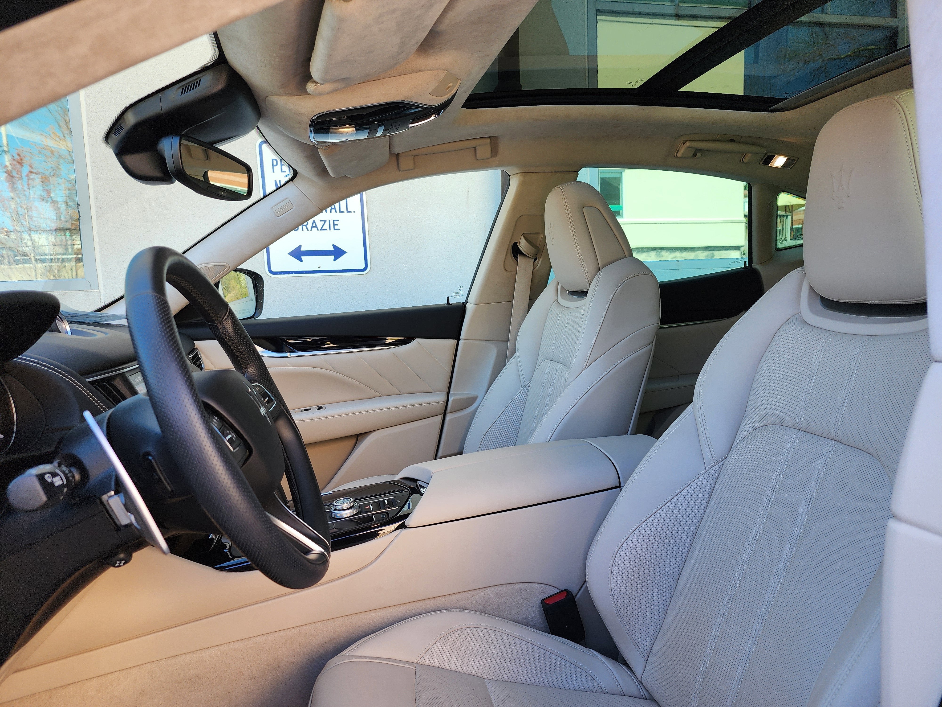 2022 Maserati Levante Modena