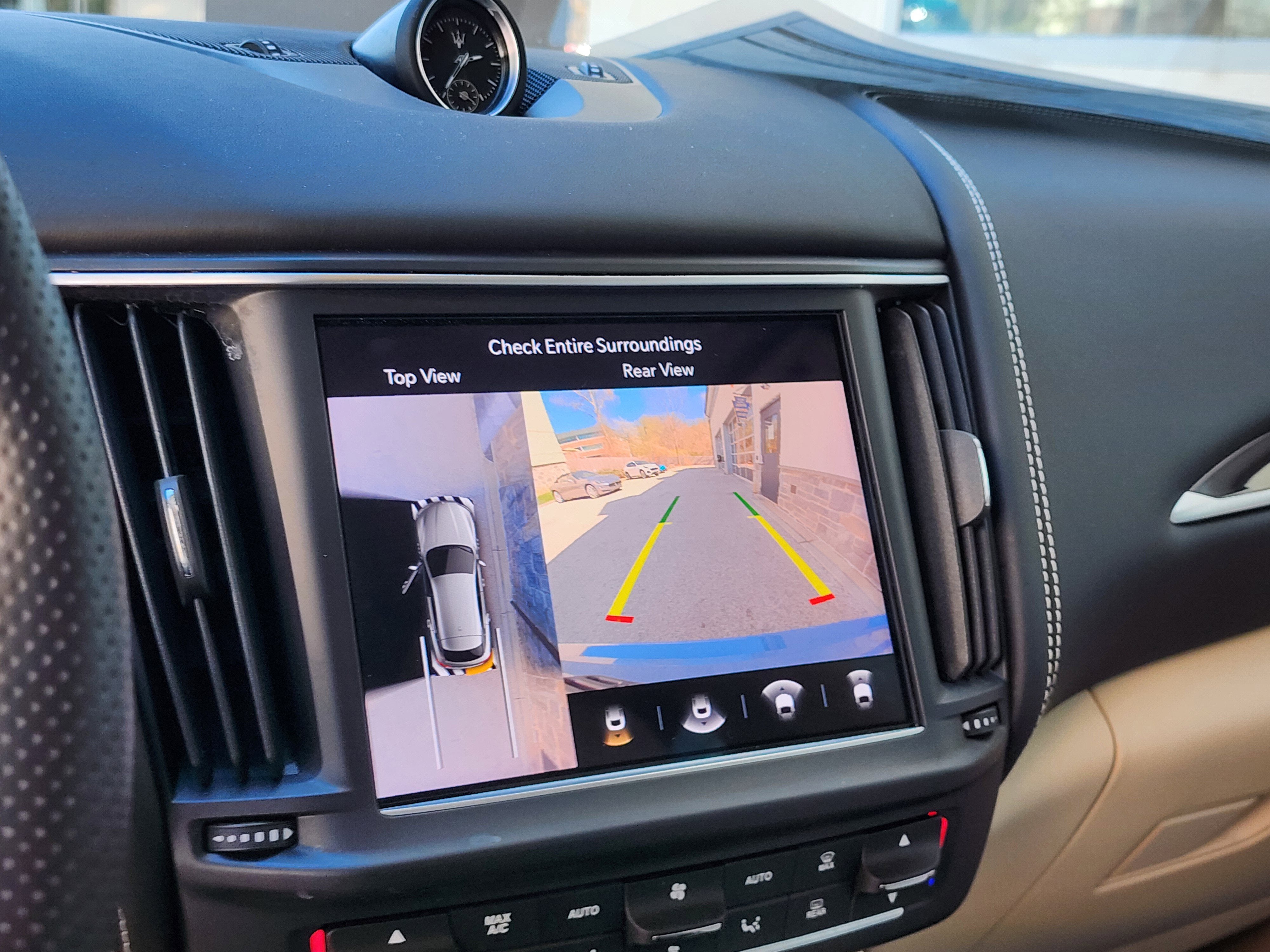 2022 Maserati Levante Modena