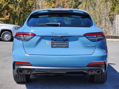 2022 Maserati Levante Modena