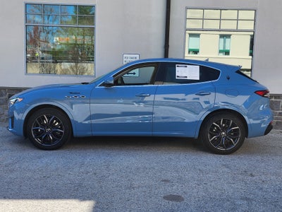 2022 Maserati Levante Modena