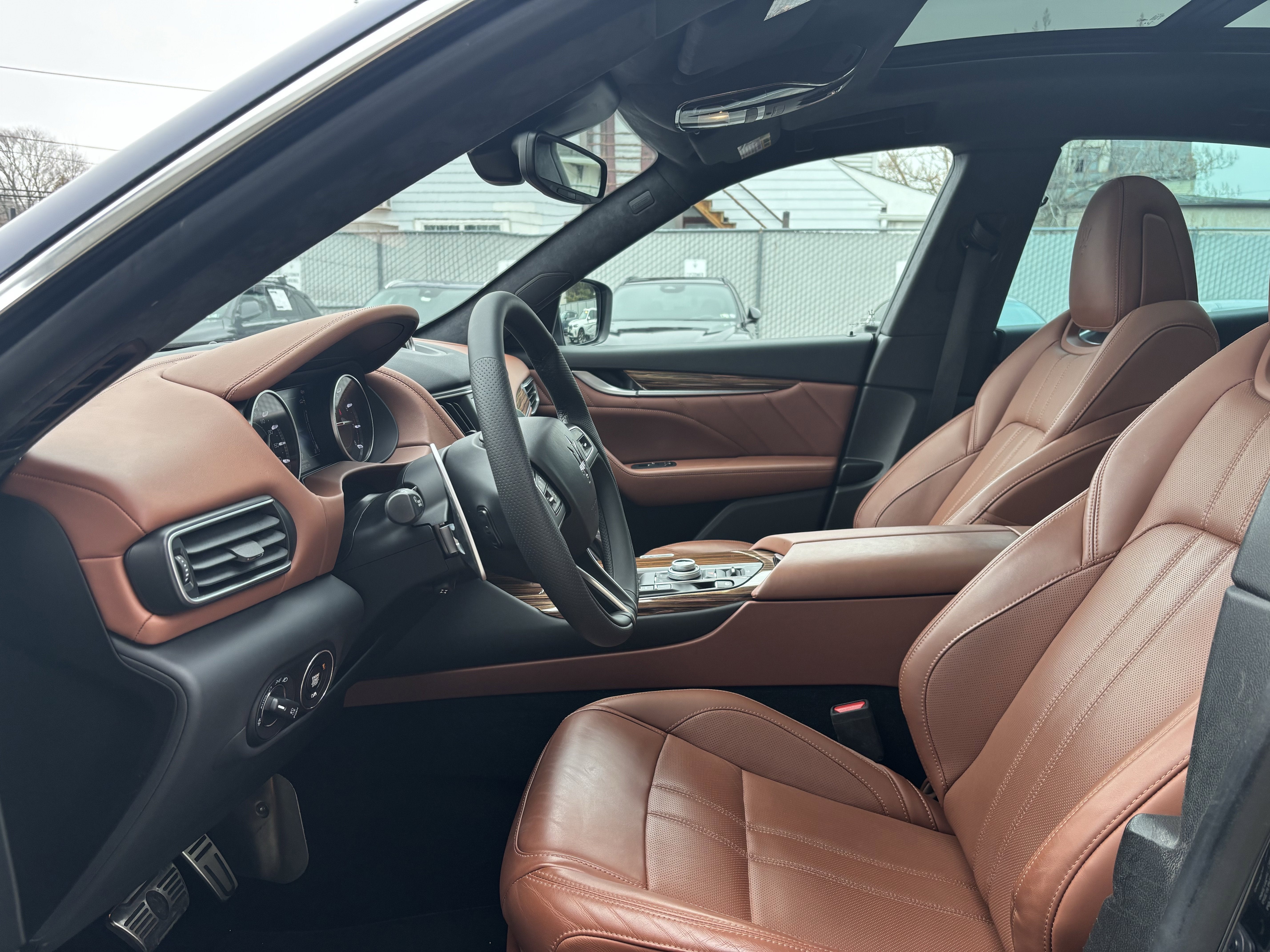 2022 Maserati Levante Modena