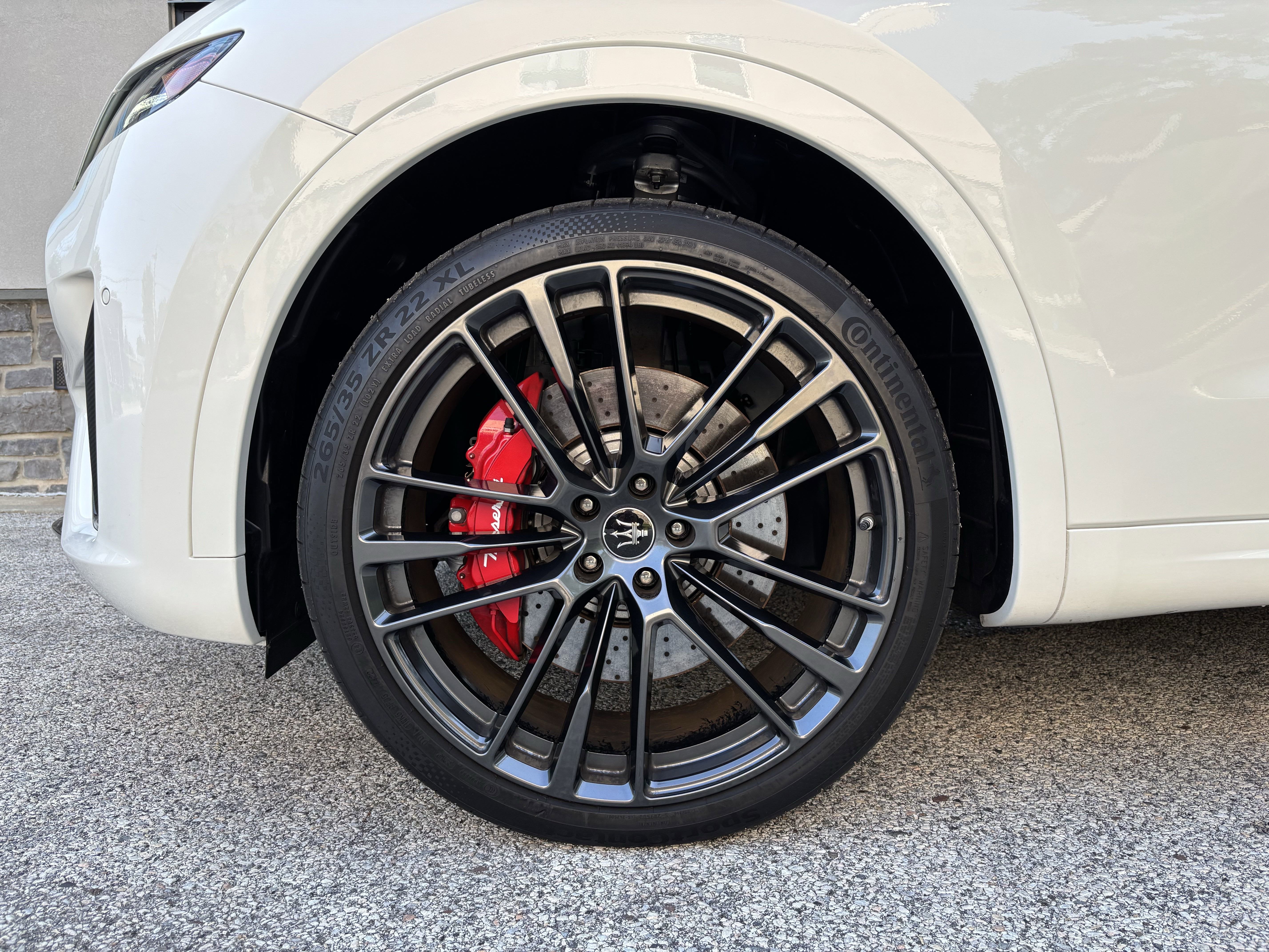 2023 Maserati Levante Trofeo