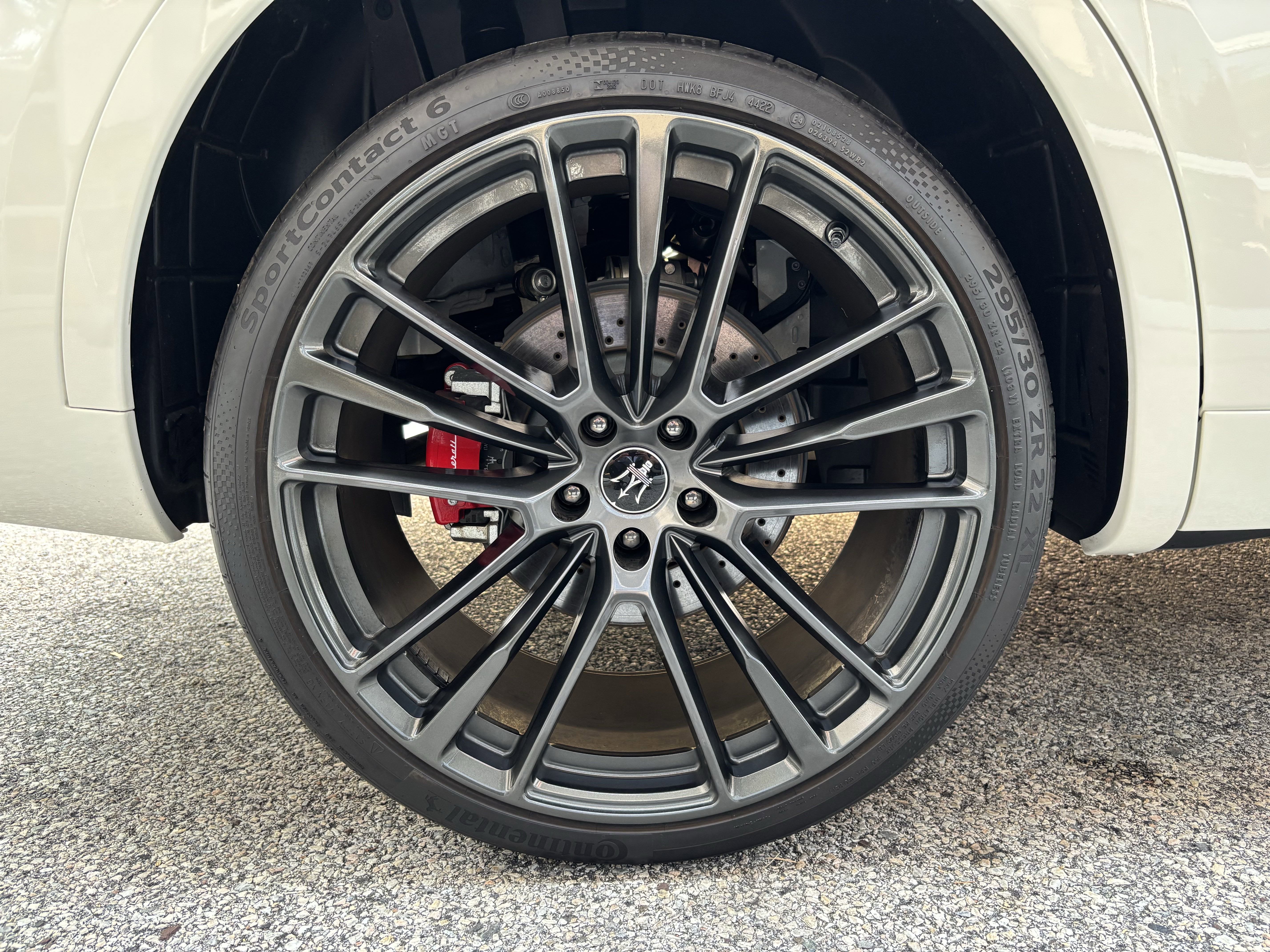 2023 Maserati Levante Trofeo