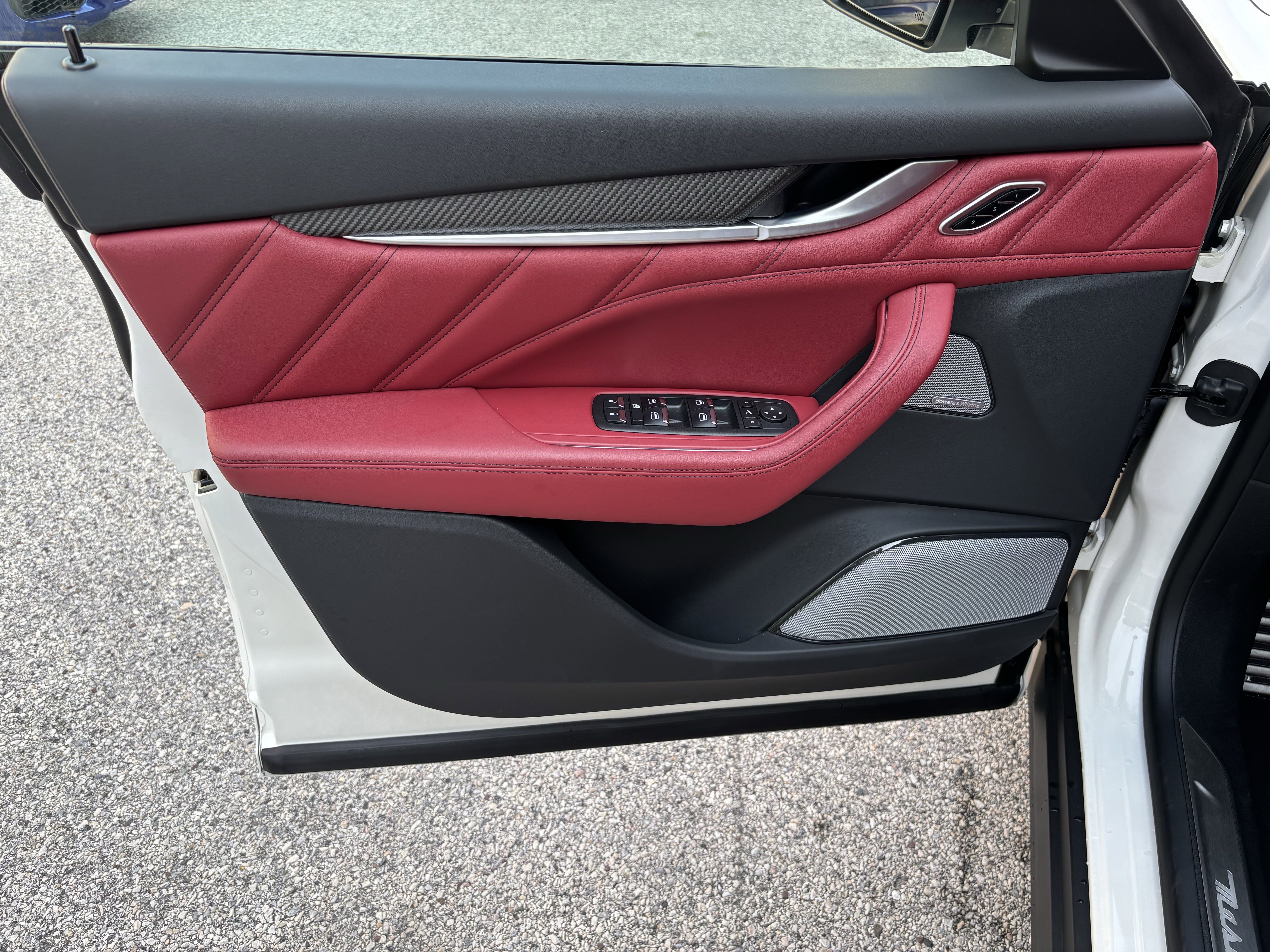 2023 Maserati Levante Trofeo