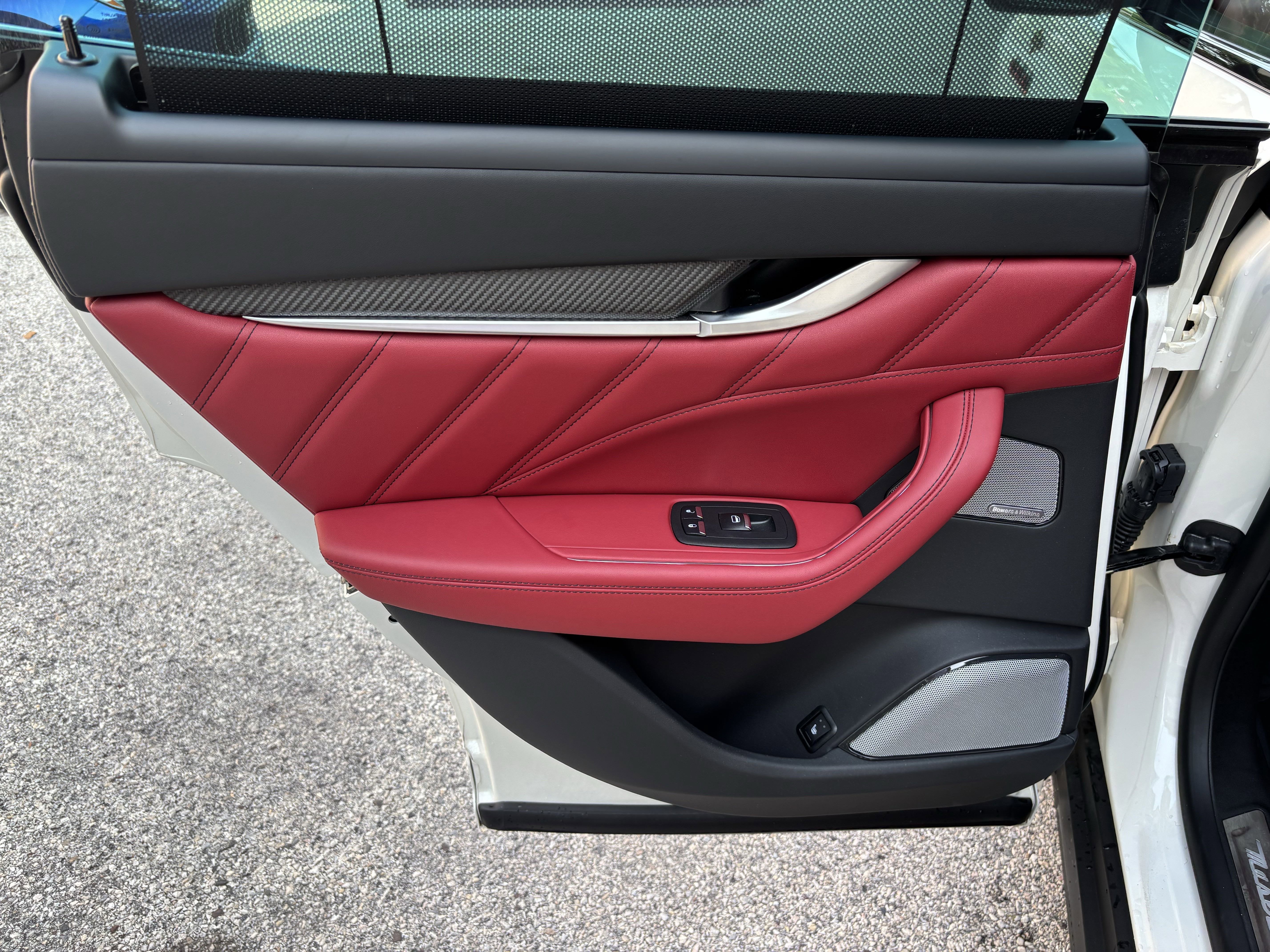 2023 Maserati Levante Trofeo